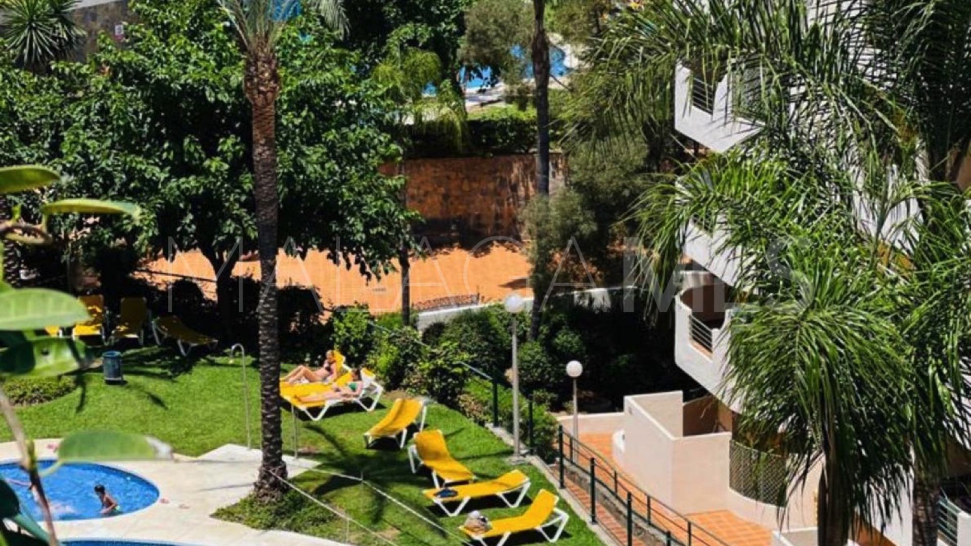 Buy duplex with 3 bedrooms in Aldea Blanca