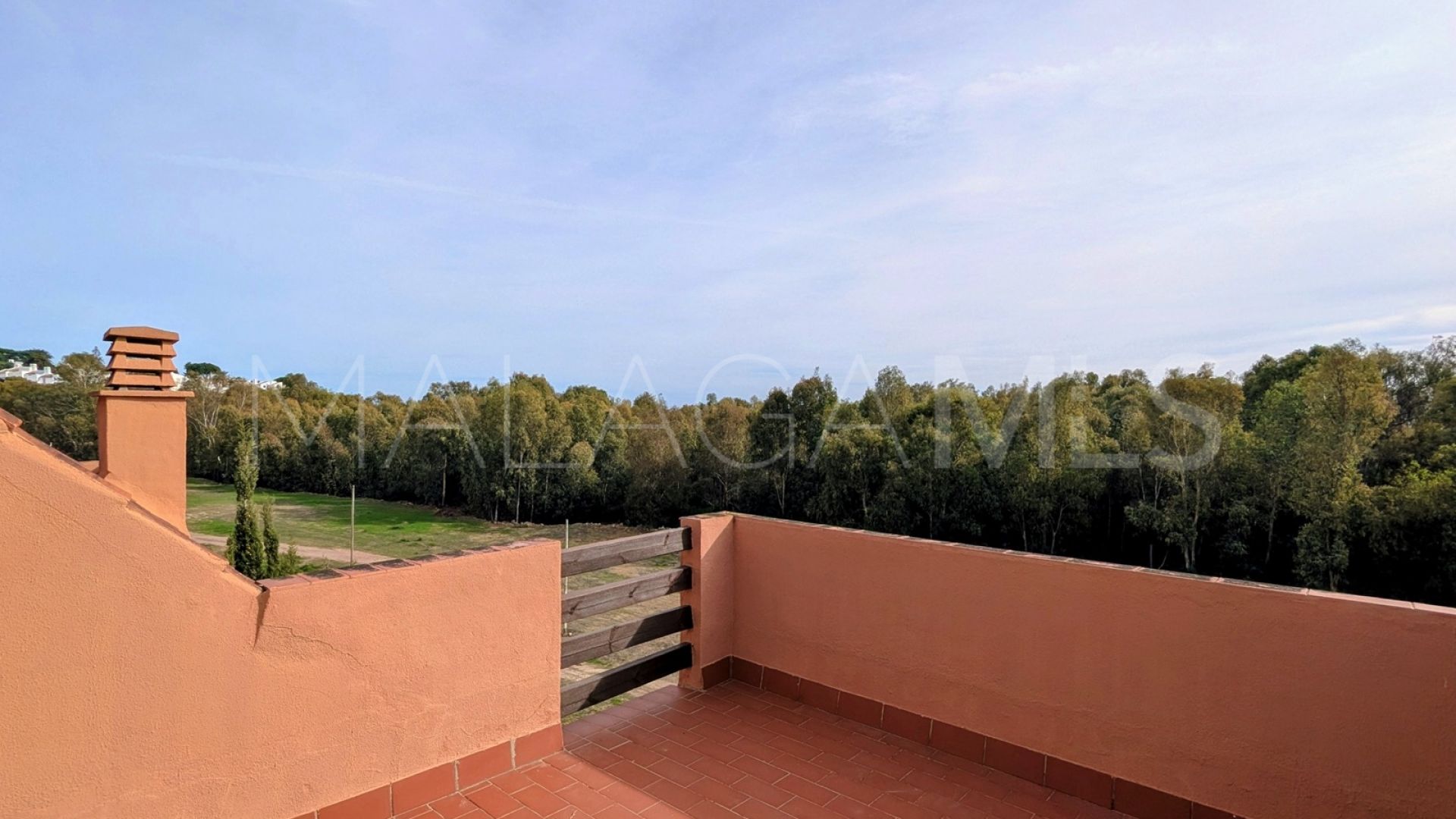 Tvåvånings takvåning for sale in Bahia de Casares