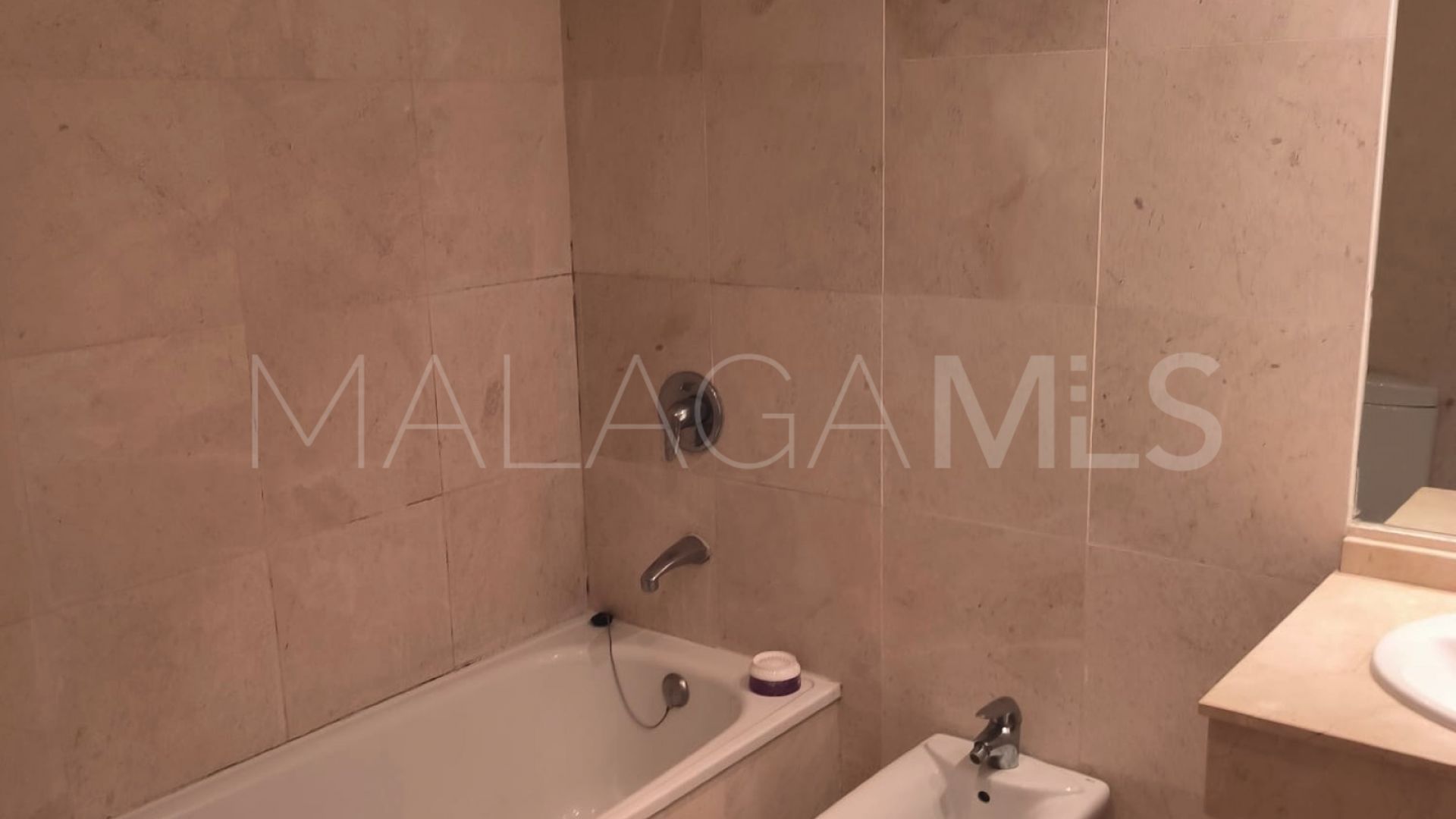 Buy apartamento with 2 bedrooms in Las Lomas de Rio Real