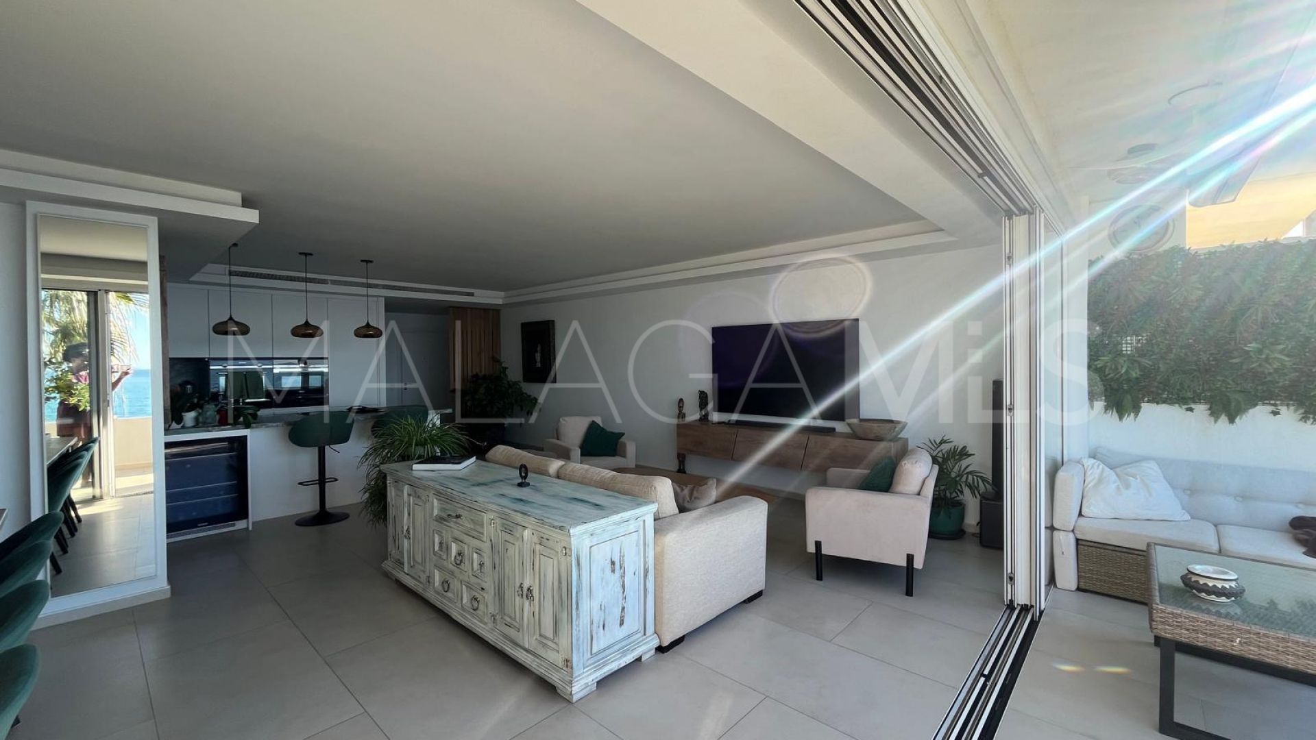 Apartment in Estepona Puerto for sale