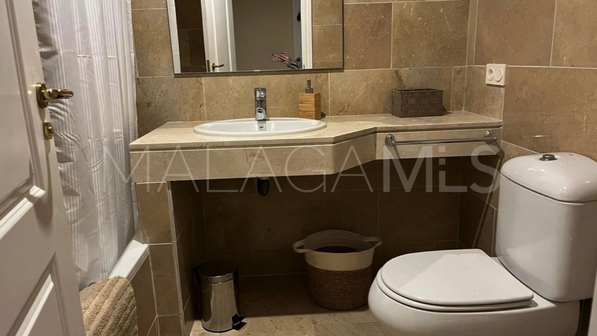 Apartamento a la venta in Coto Real