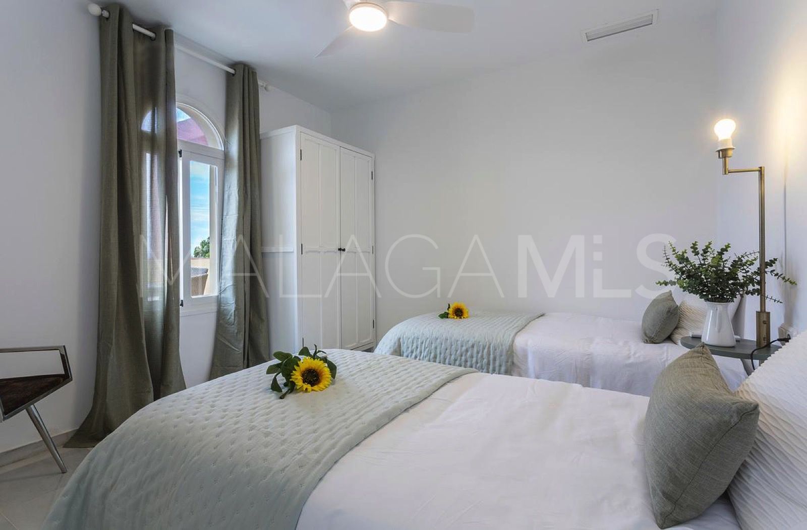 Duplex-wohnung for sale in La Duquesa