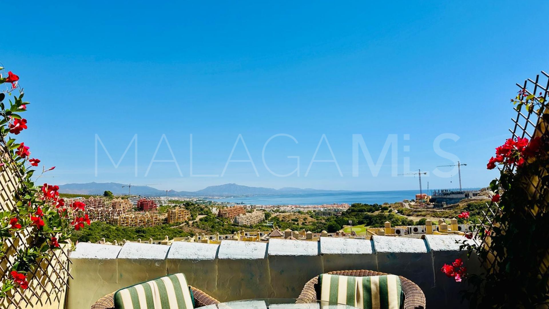 Duquesa Village, Ático with 2 bedrooms a la venta