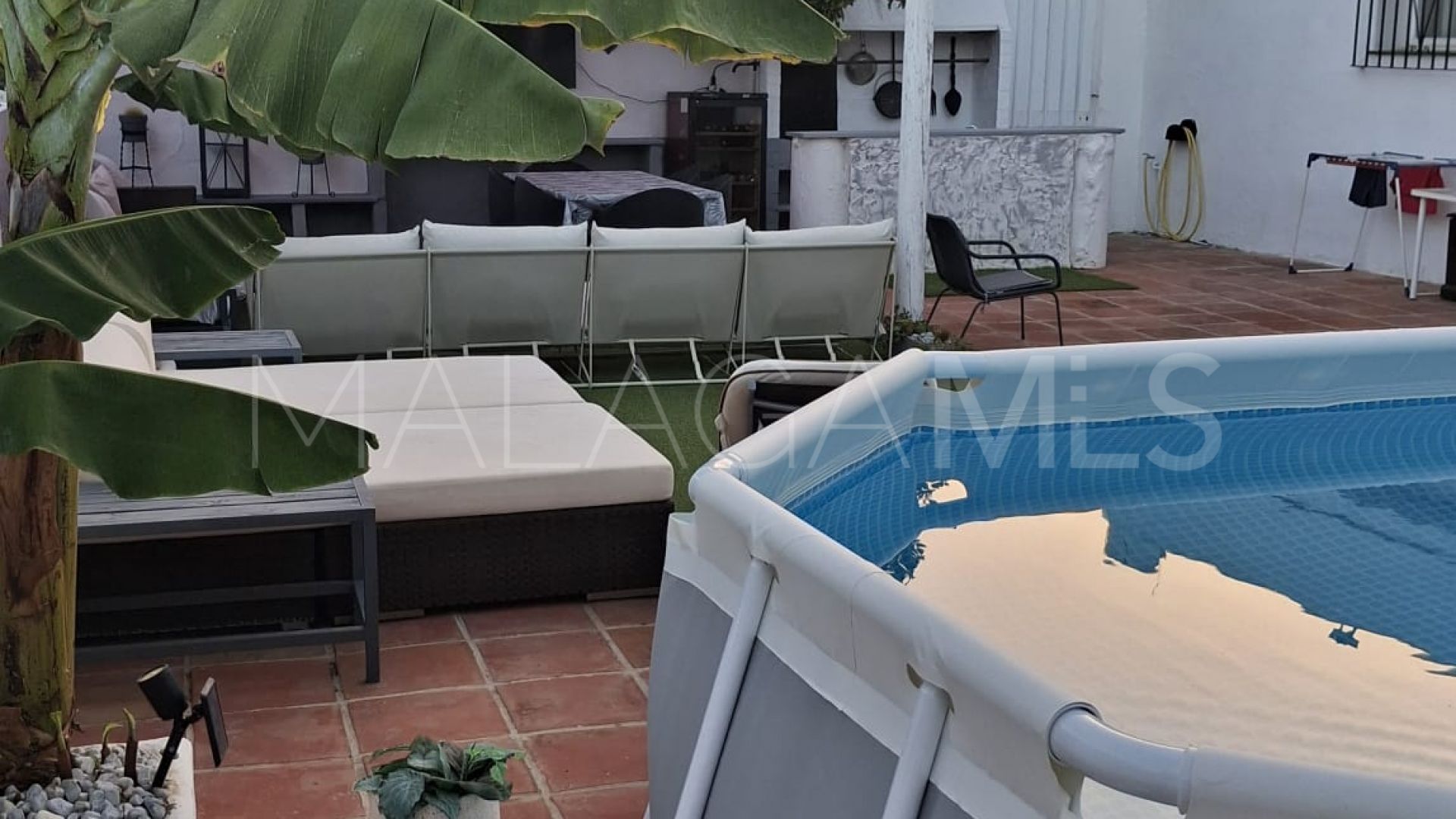 Villa for sale in San Pedro de Alcantara with 3 bedrooms
