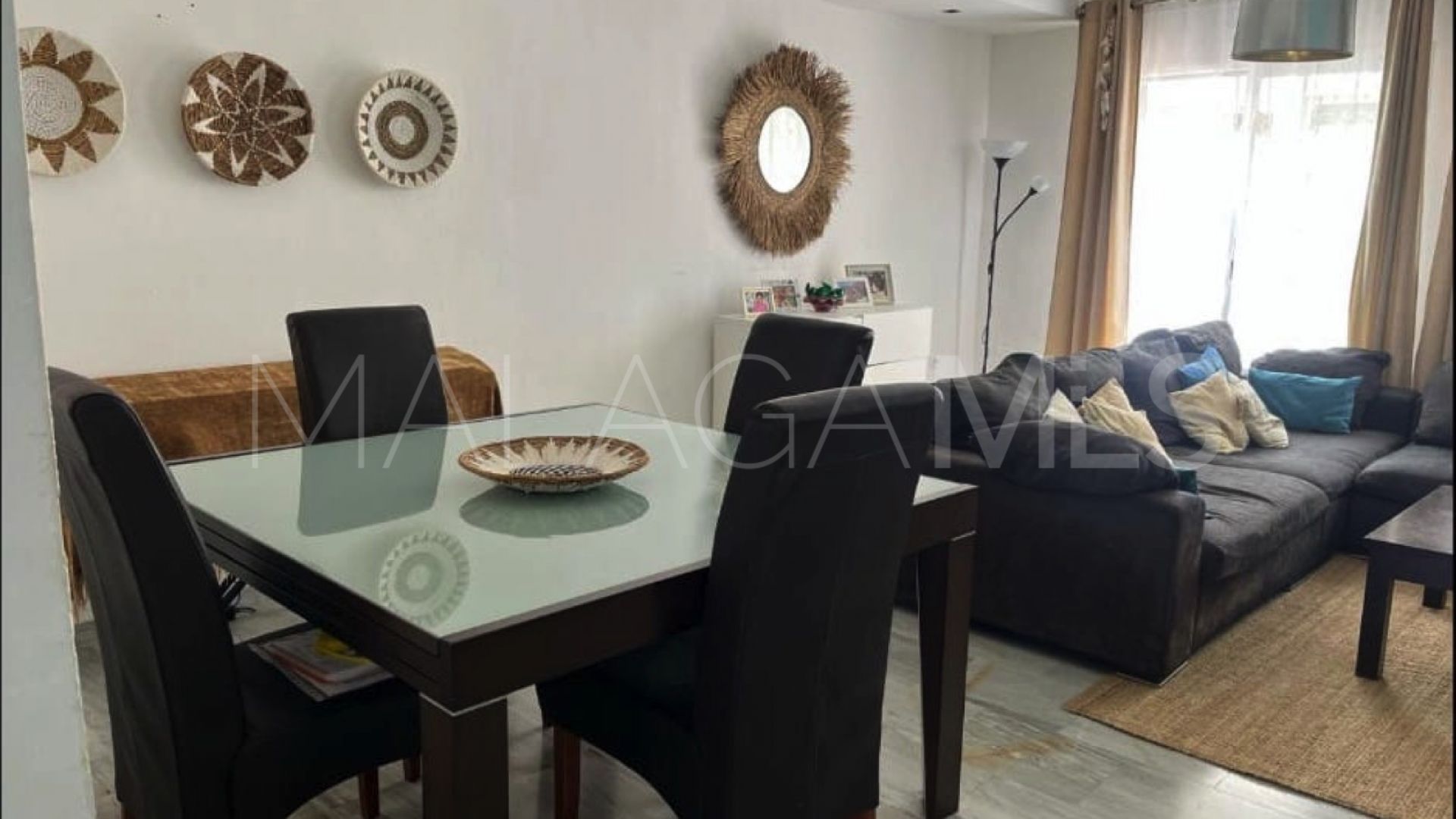 Town house for sale in Lindasol