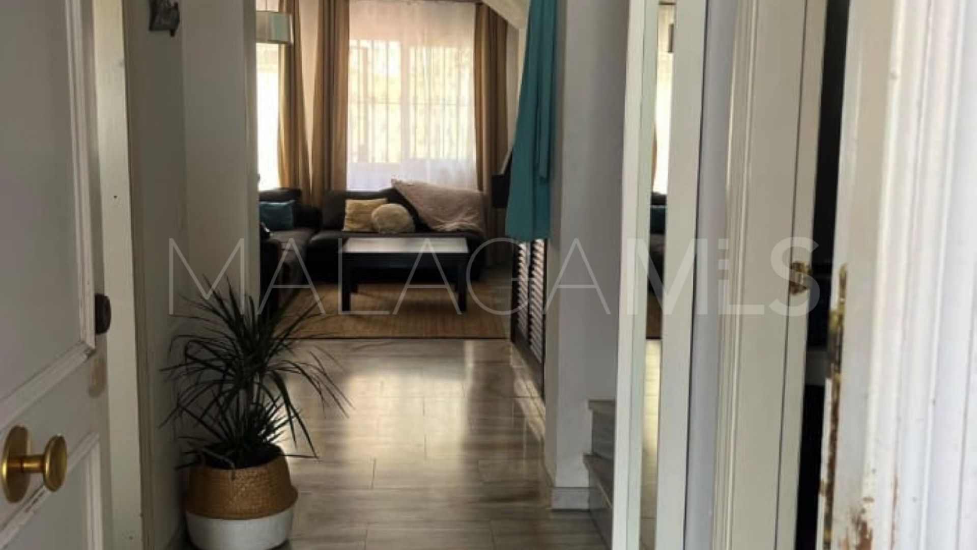 Town house for sale in Lindasol