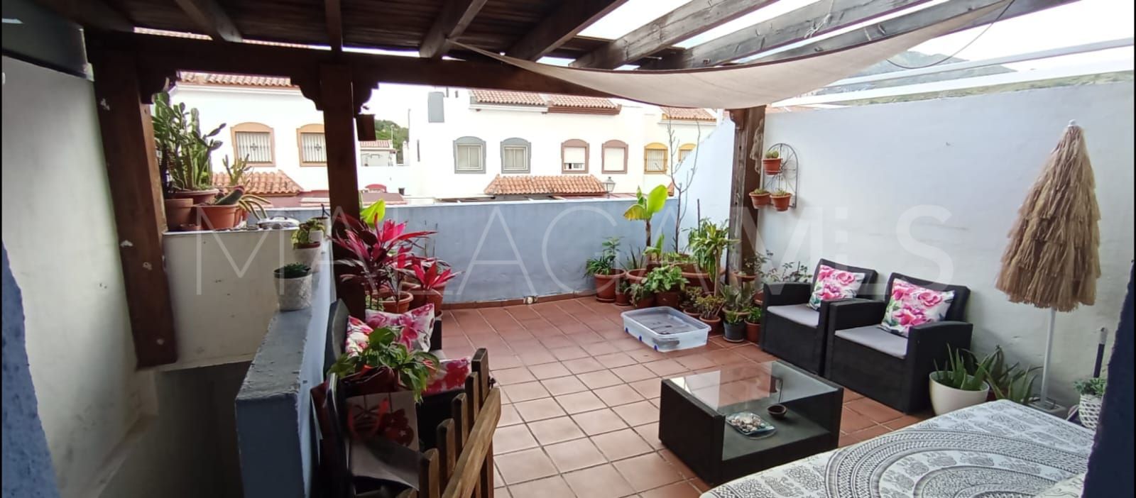 Town house for sale in Lindasol