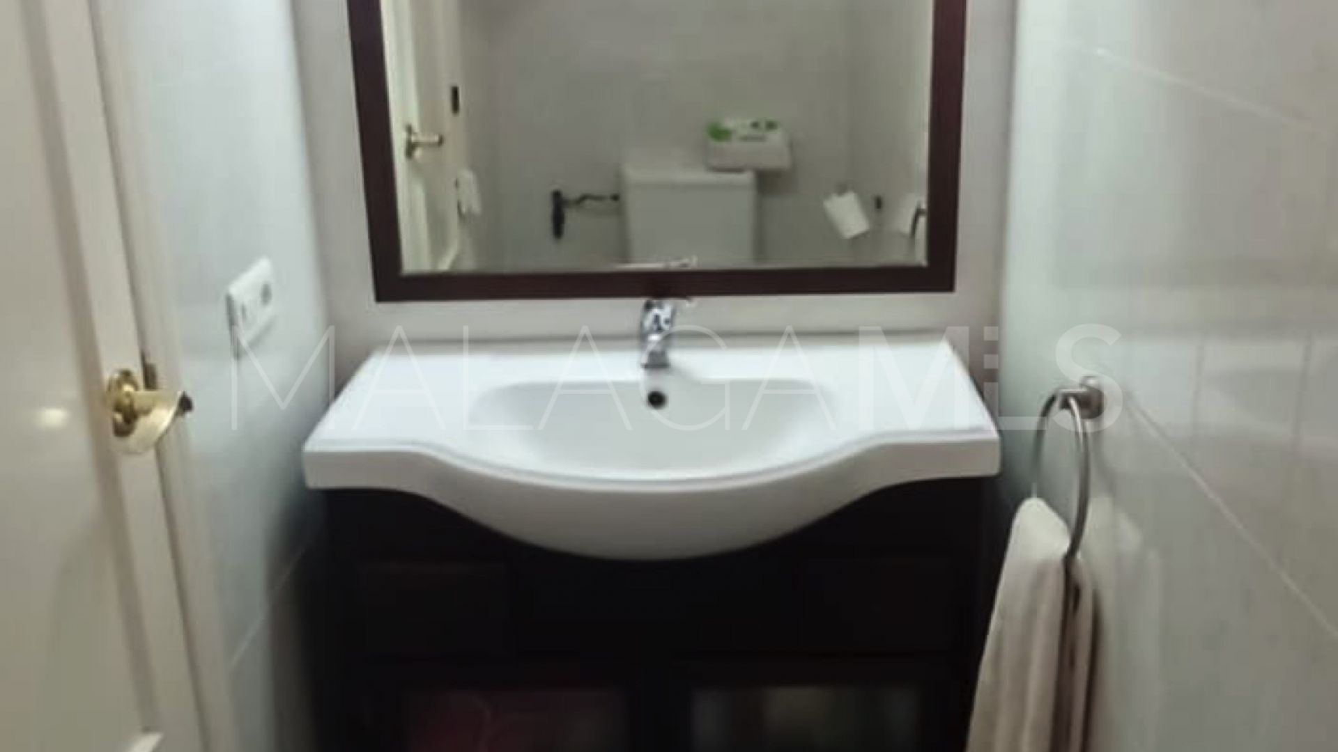 Town house for sale in Lindasol