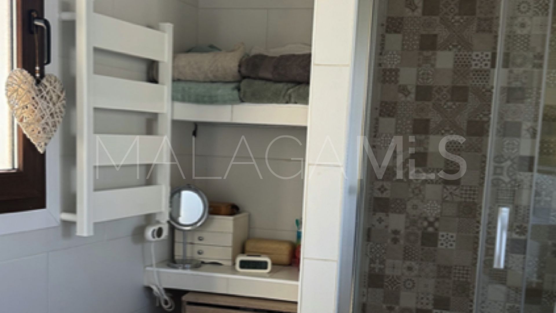 For sale Rio Real town house with 2 bedrooms