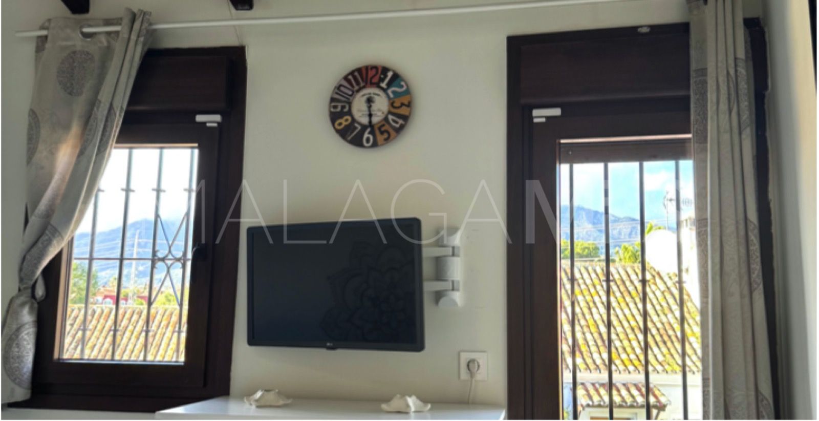 For sale Rio Real town house with 2 bedrooms