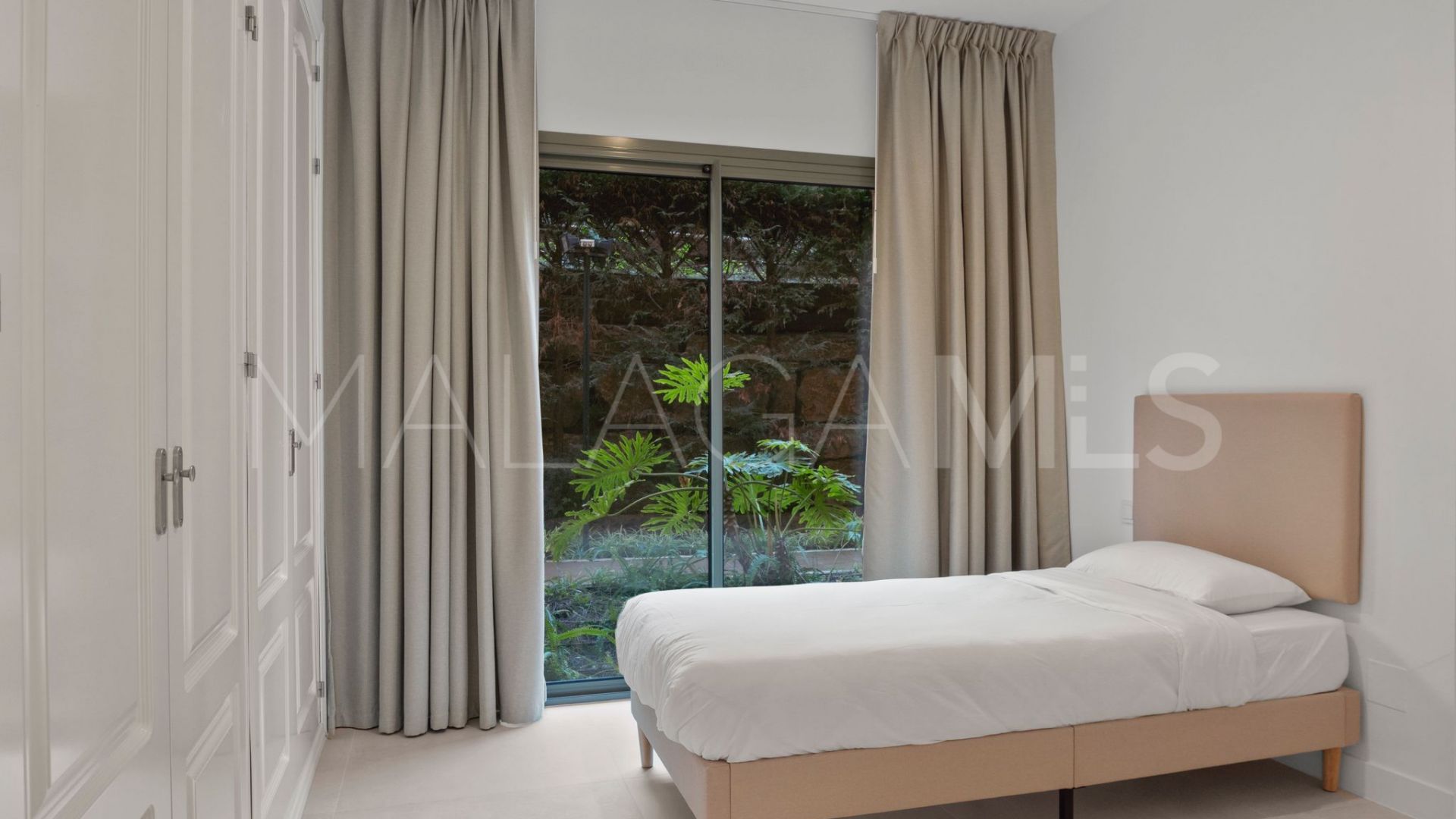 Markplanslägenhet for sale in Royal Flamingos