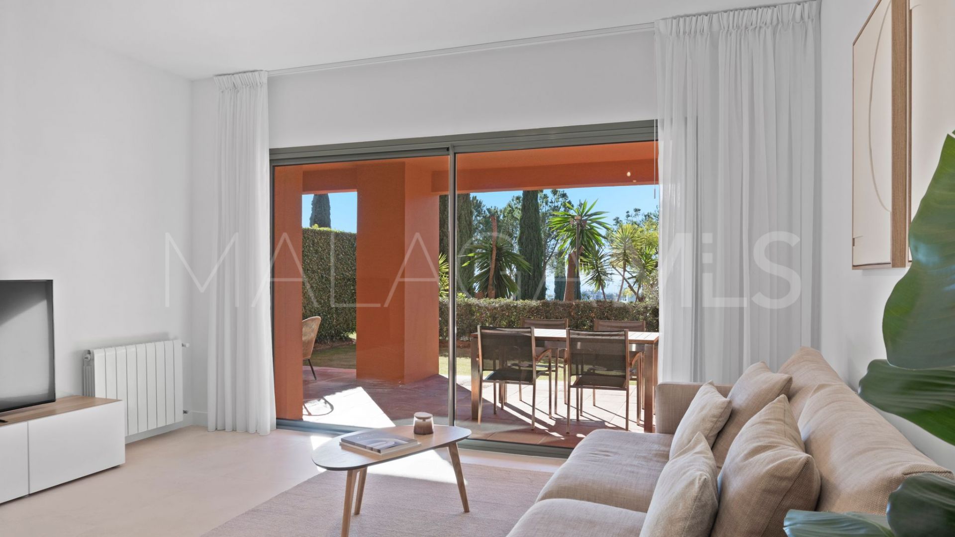 Markplanslägenhet for sale in Royal Flamingos