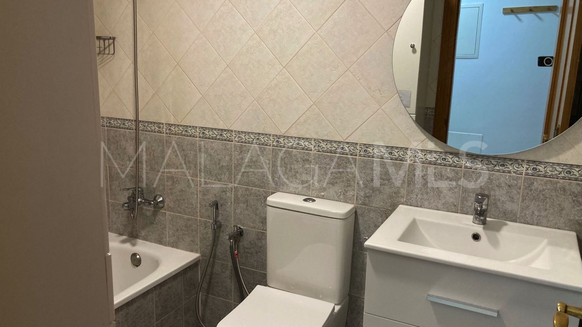 For sale Estepona Puerto 3 bedrooms ground floor apartment