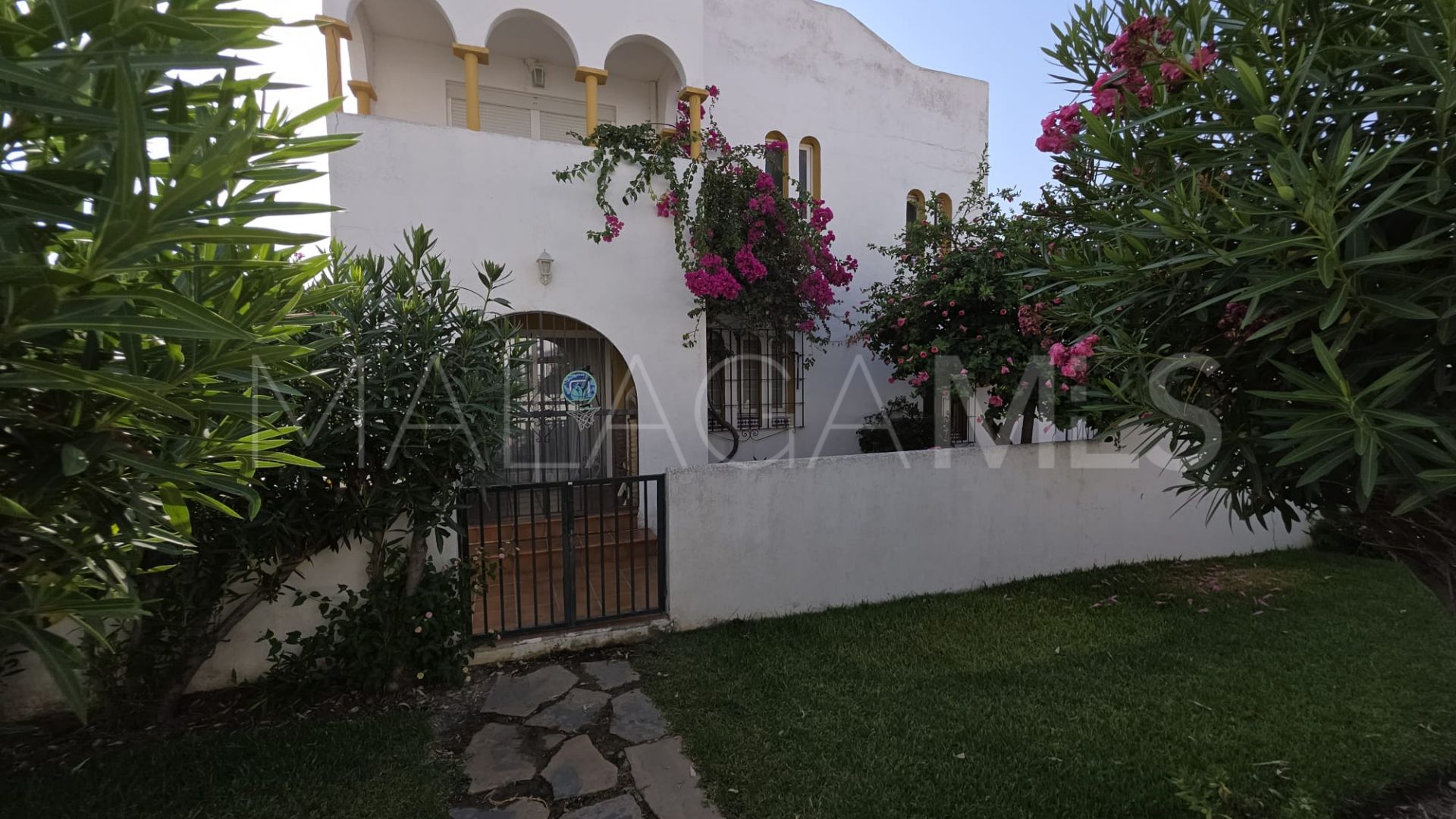 For sale Marina de Casares semi detached house with 3 bedrooms