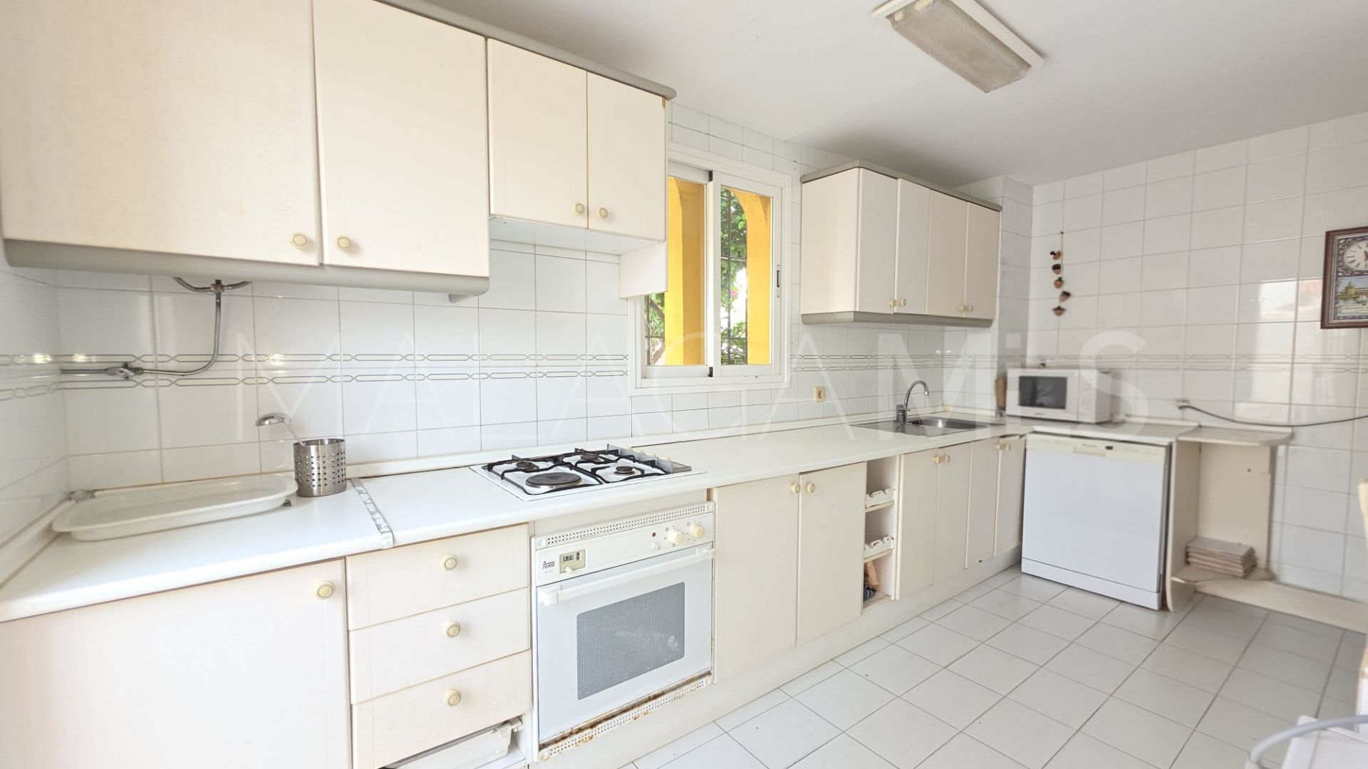 For sale Marina de Casares semi detached house with 3 bedrooms