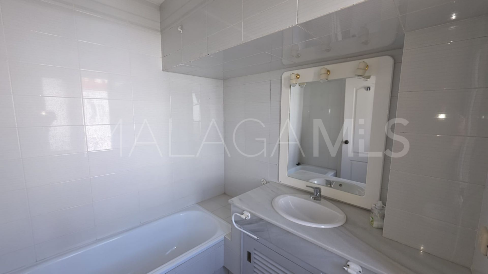 For sale Marina de Casares semi detached house with 3 bedrooms