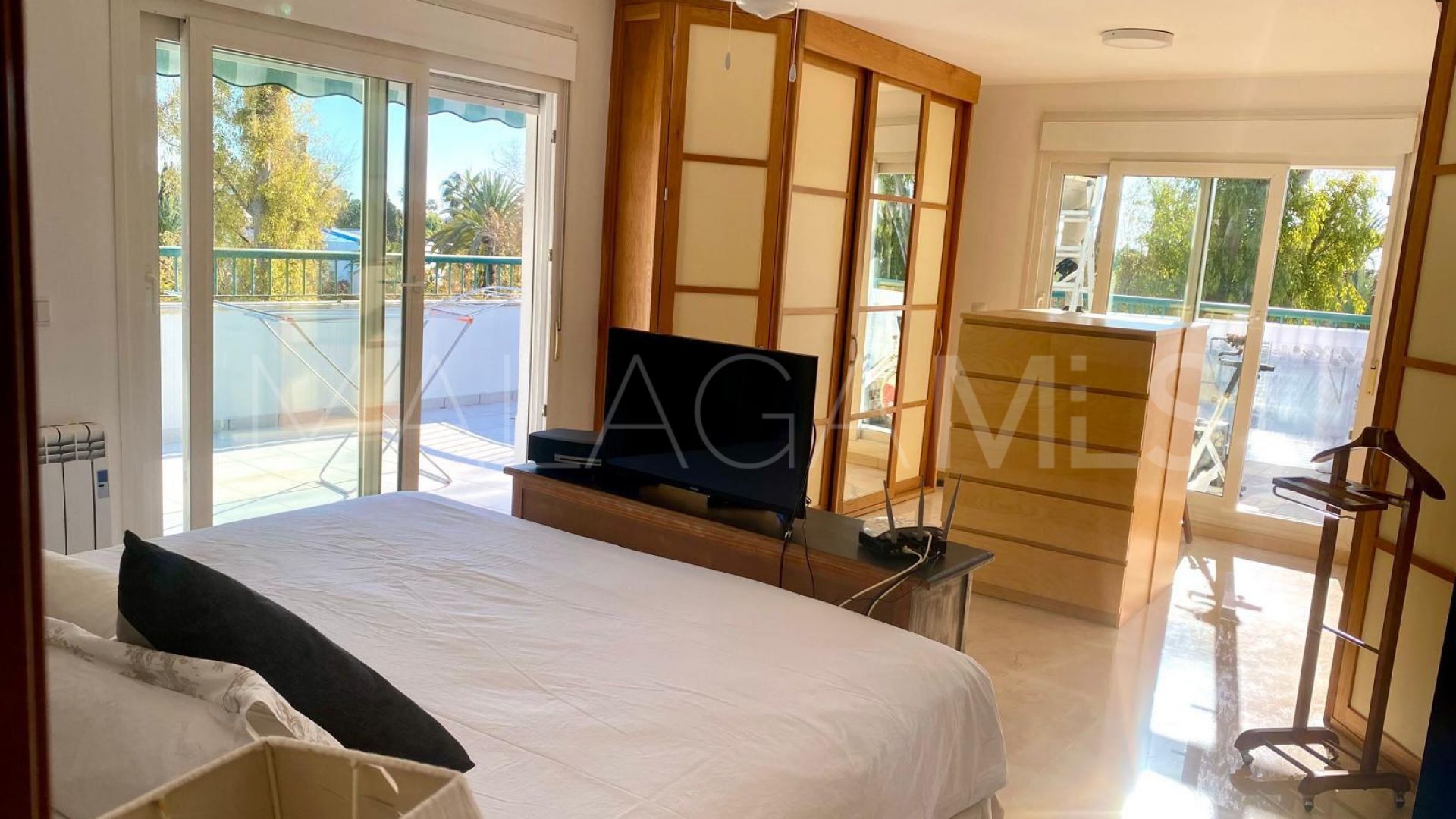 Tvåvånings takvåning for sale in Guadalmina Baja