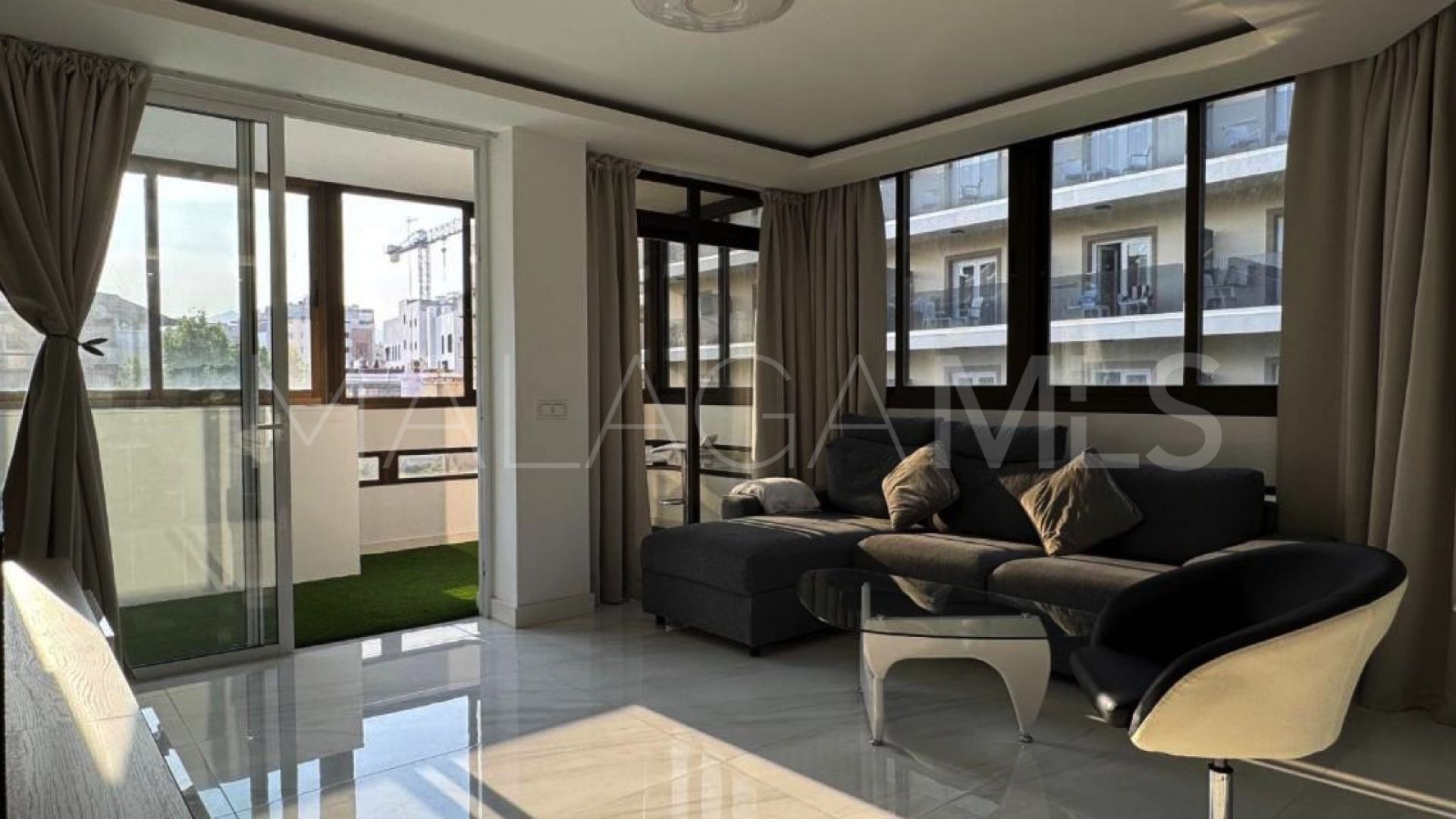 Apartment for sale in Playa Bajadilla - Puertos