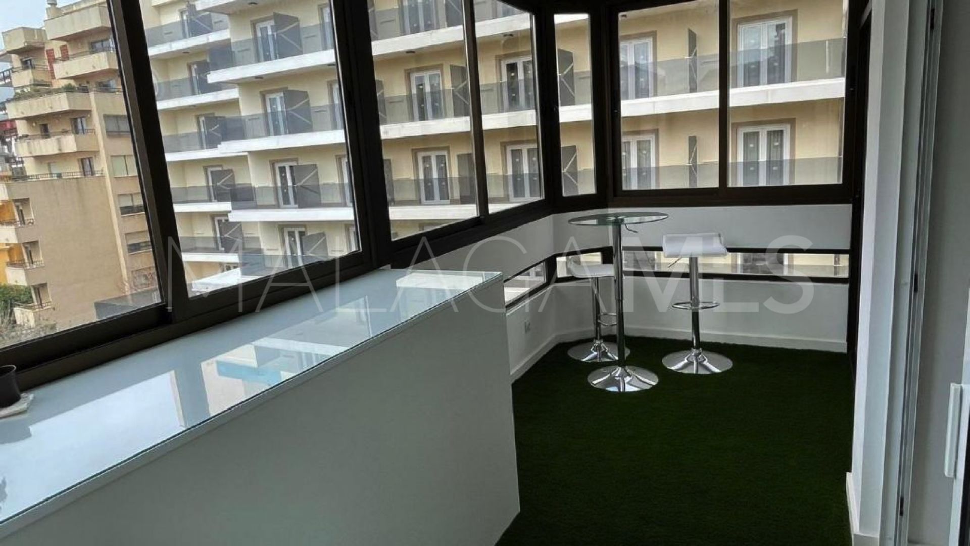 Apartment for sale in Playa Bajadilla - Puertos