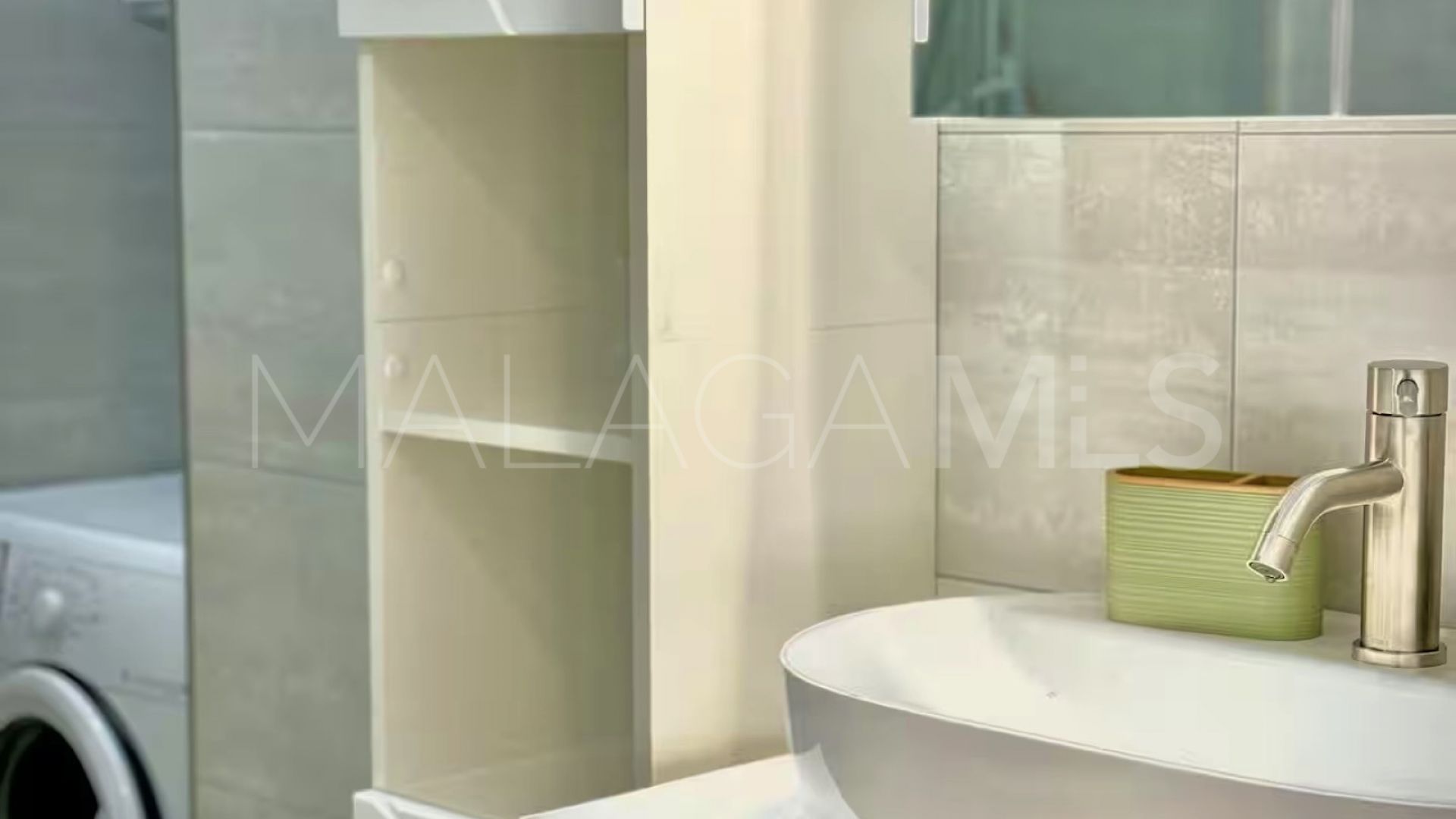 Apartment for sale in Puerto La Duquesa with 2 bedrooms