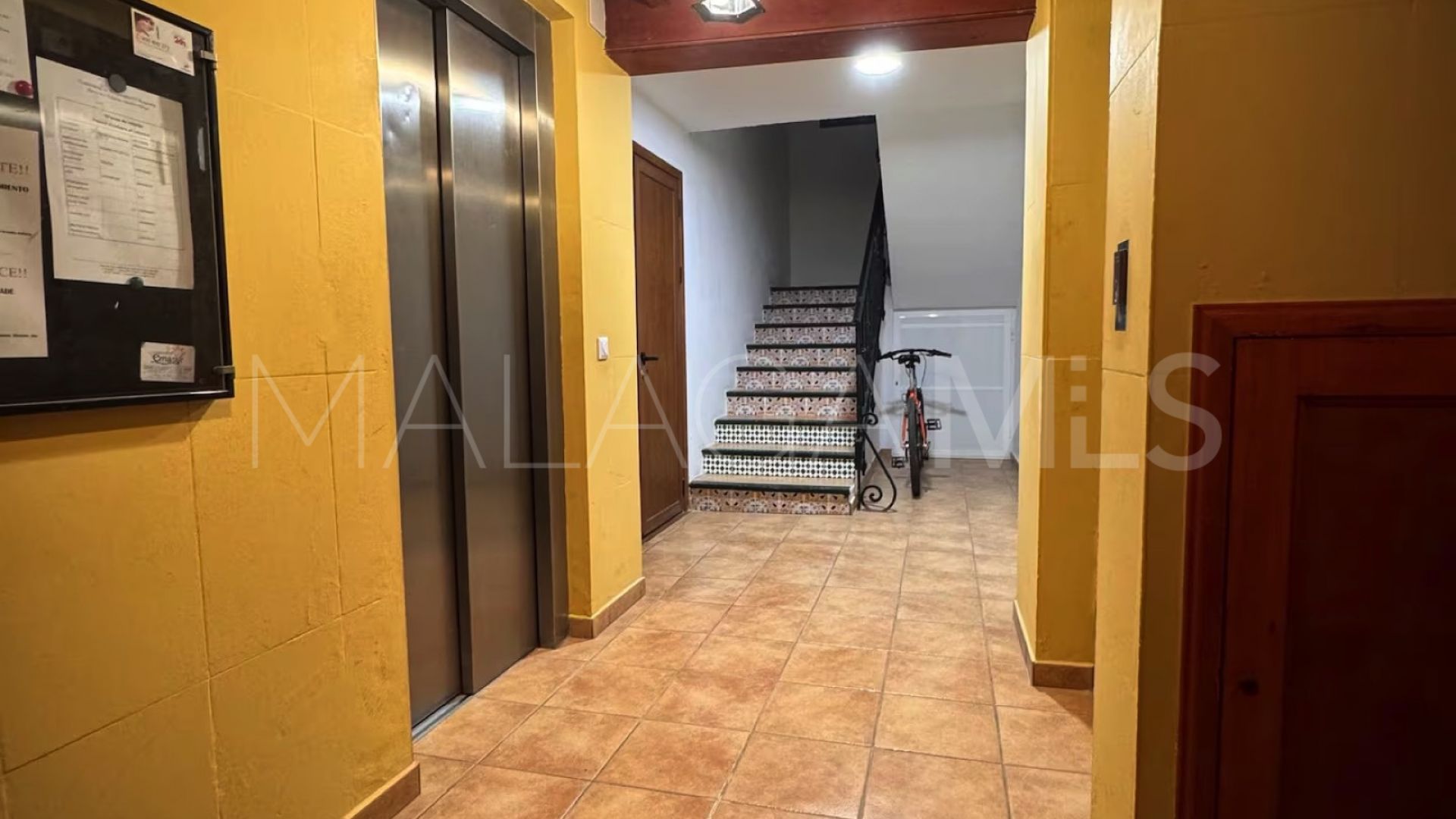 Apartment for sale in Puerto La Duquesa with 2 bedrooms