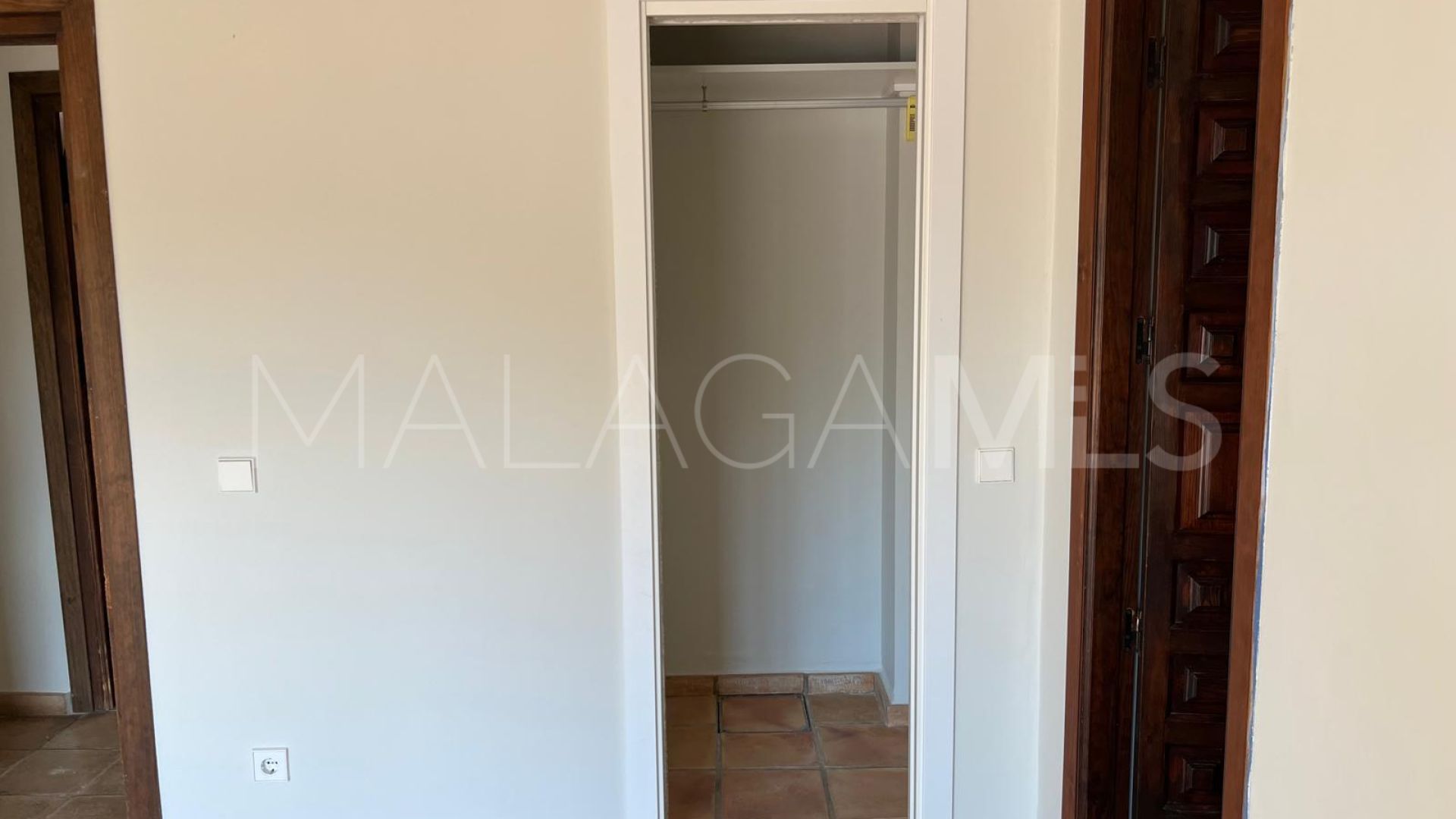 For sale house in Nagüeles with 3 bedrooms
