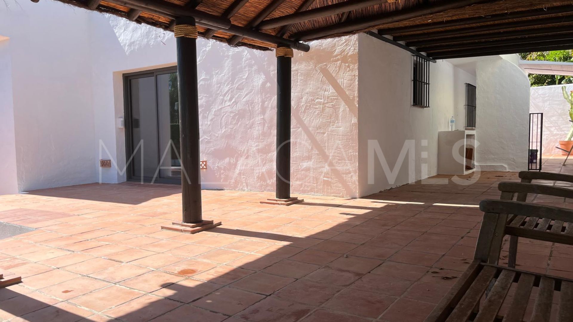 For sale house in Nagüeles with 3 bedrooms