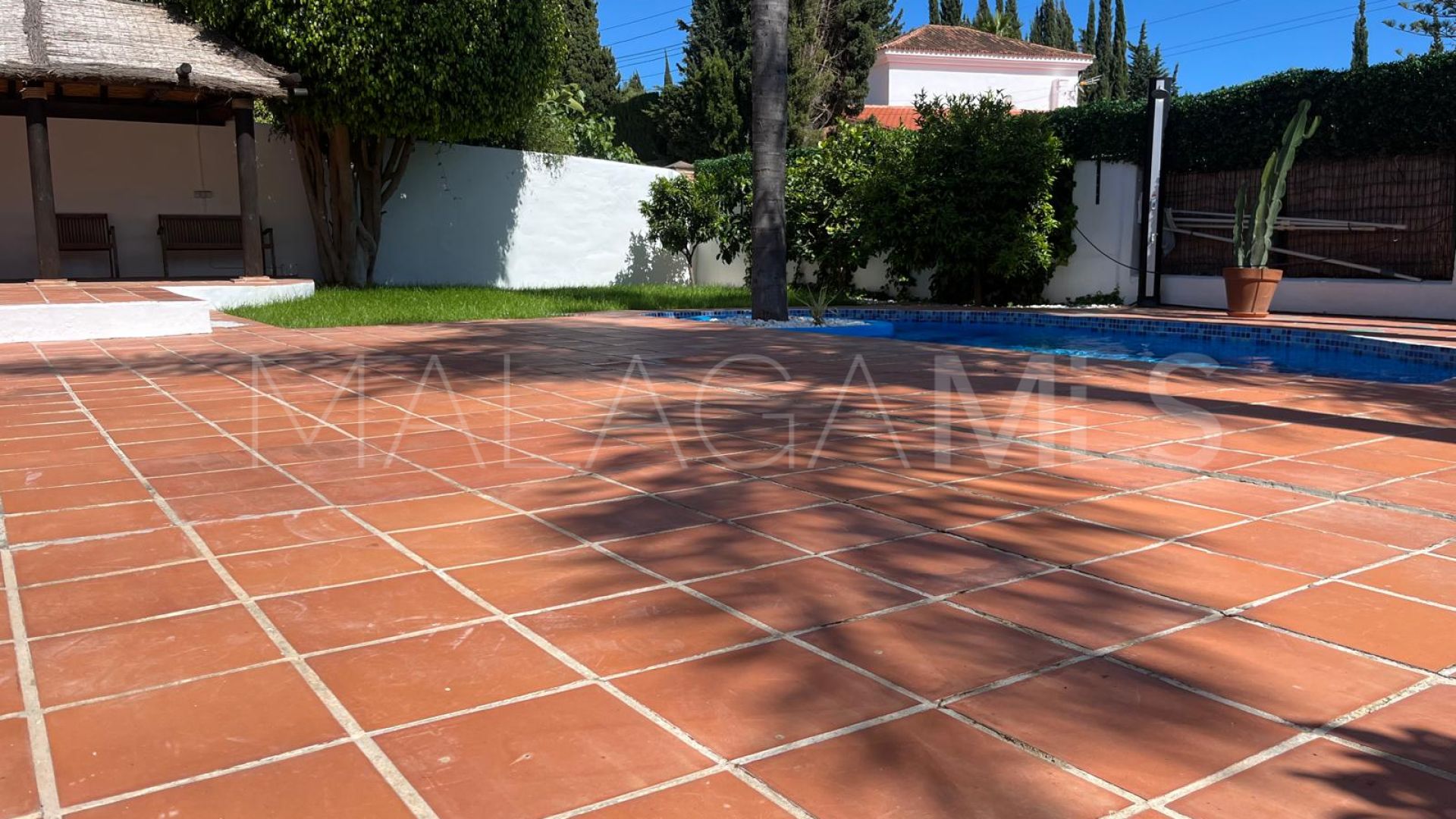 For sale house in Nagüeles with 3 bedrooms
