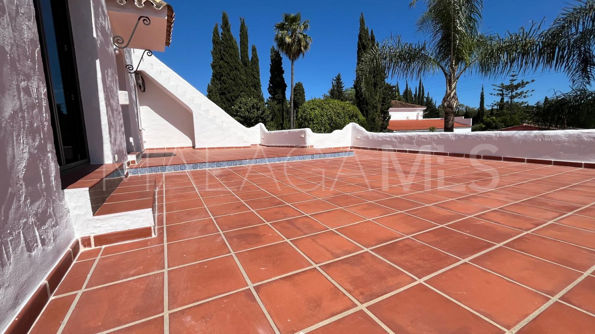 For sale house in Nagüeles with 3 bedrooms