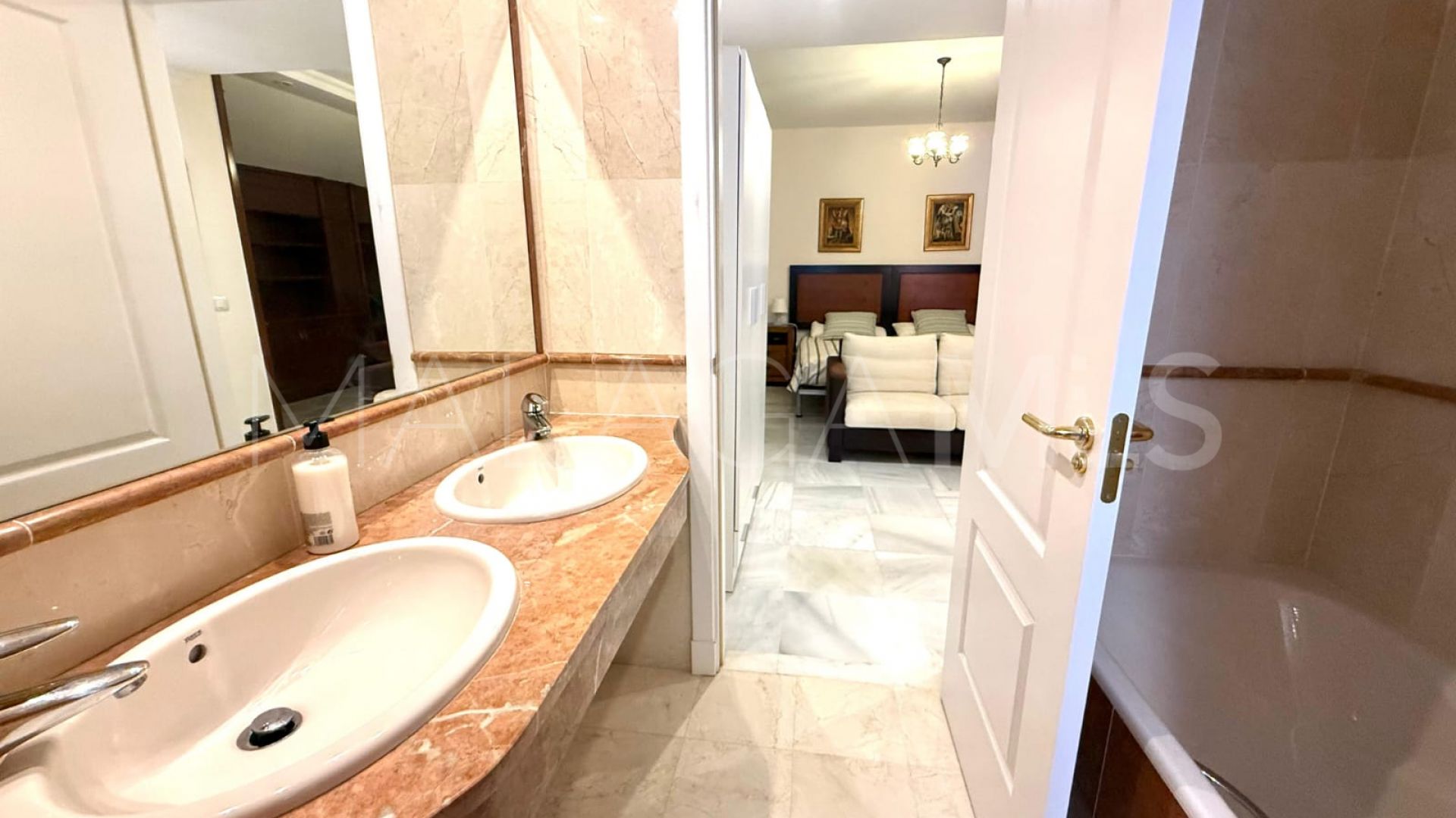 Atico duplex de 5 bedrooms for sale in Hacienda del Sol