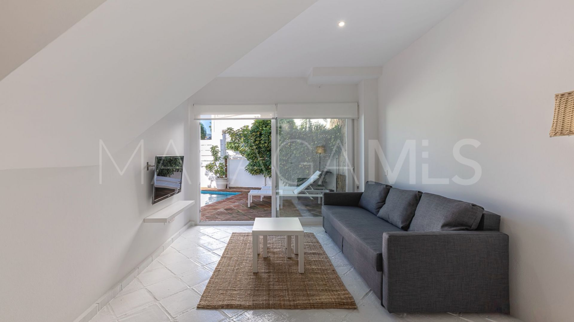 Doppelhaushälfte for sale in Guadalmina Alta