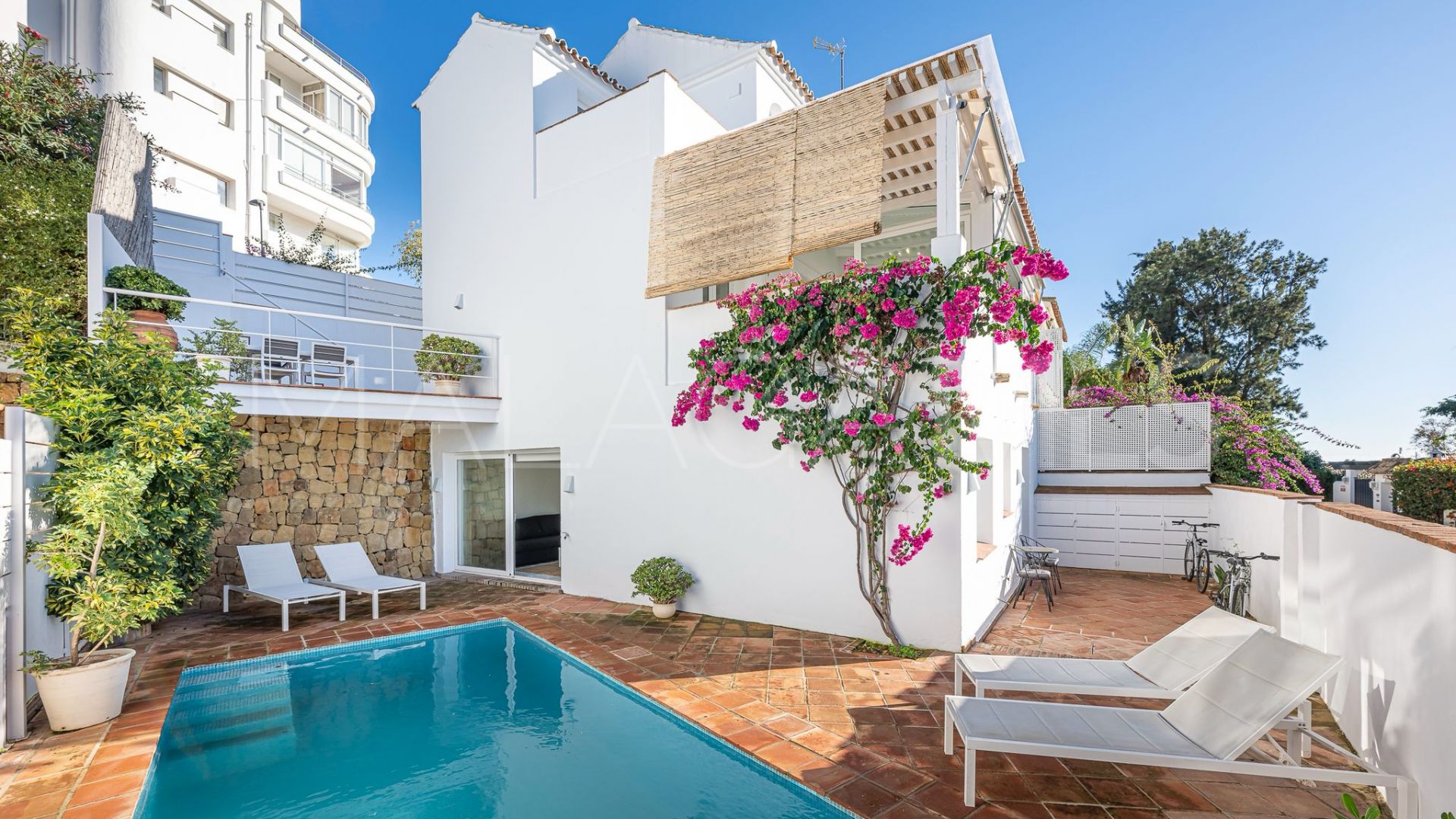 Doppelhaushälfte for sale in Guadalmina Alta