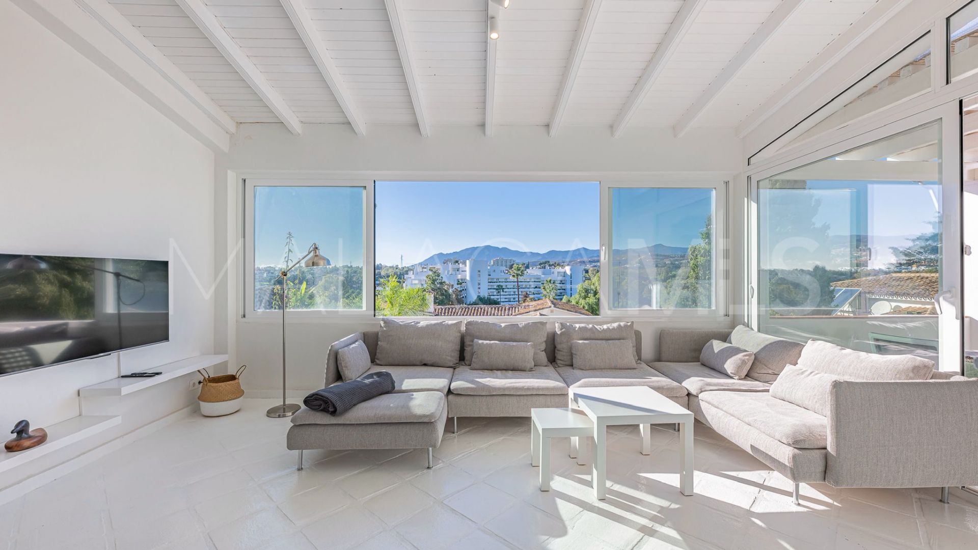 Doppelhaushälfte for sale in Guadalmina Alta