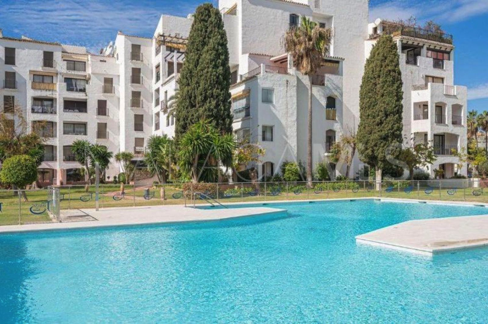 Apartamento for sale in Marbella - Puerto Banus with 3 bedrooms