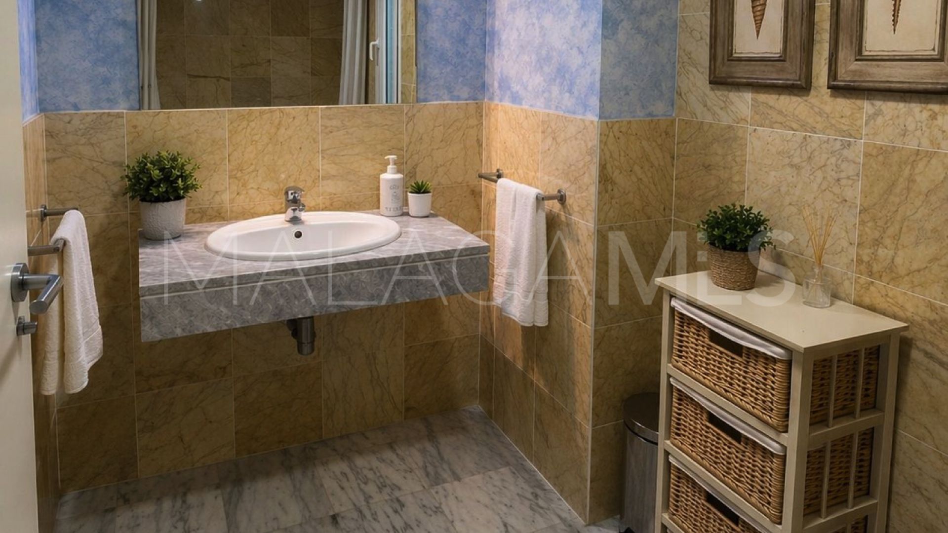 Apartamento planta baja for sale in Terrazas del Rodeo