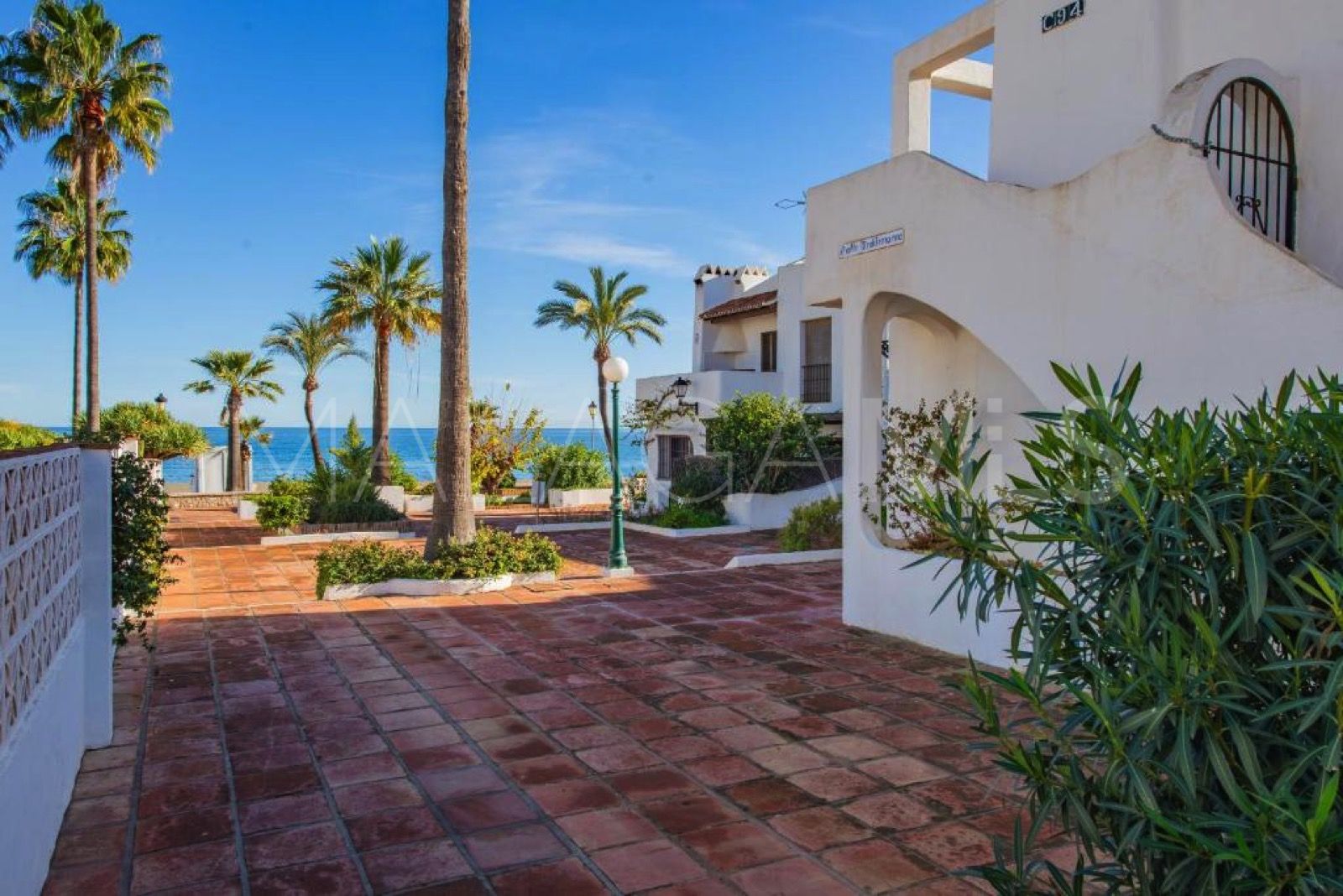 Parhus for sale in Puerto La Duquesa