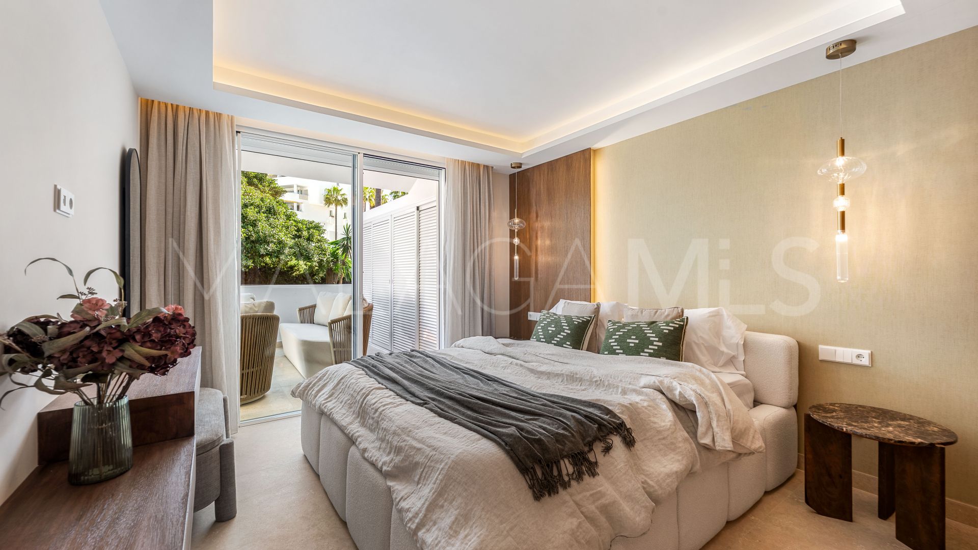 Appartement rez de chaussée for sale in Nueva Andalucia