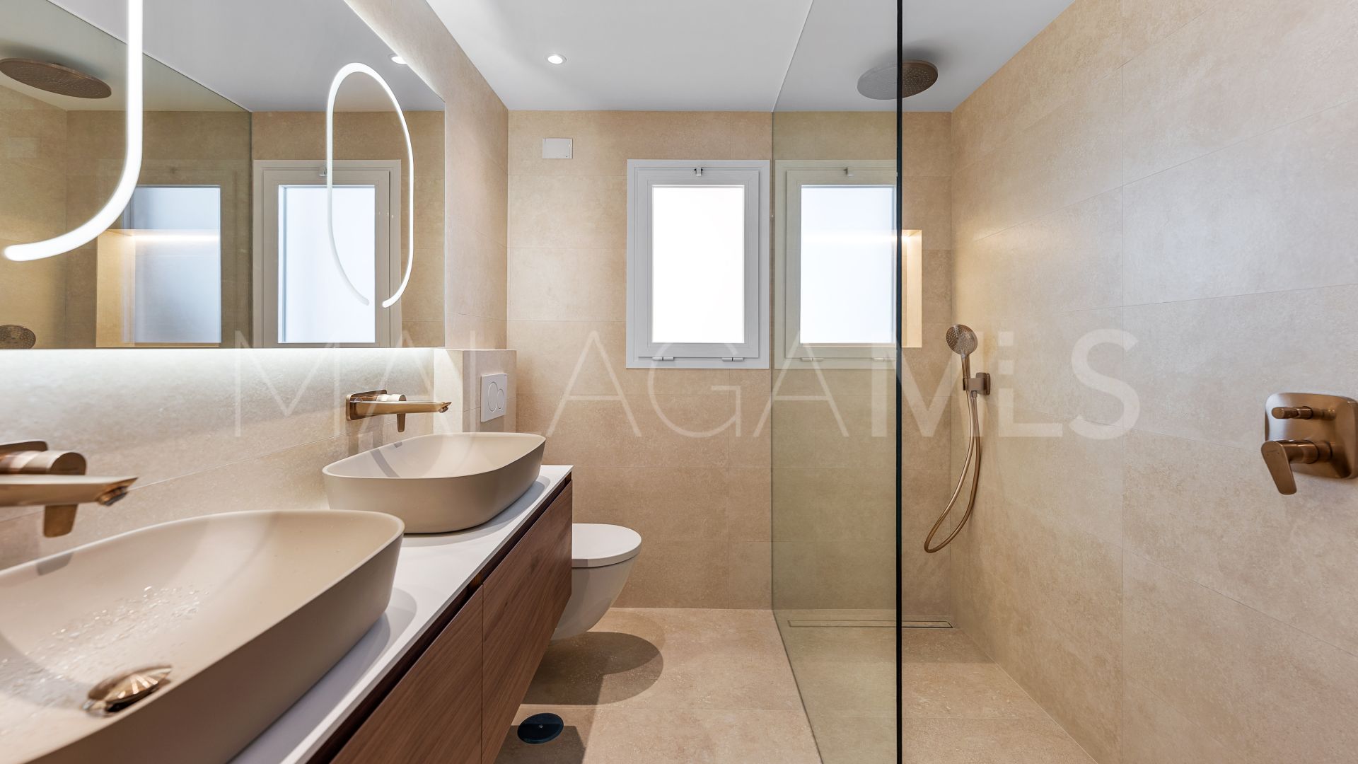 Appartement rez de chaussée for sale in Nueva Andalucia