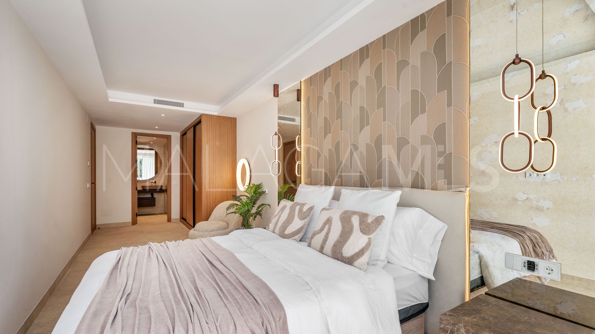 Appartement rez de chaussée for sale in Nueva Andalucia