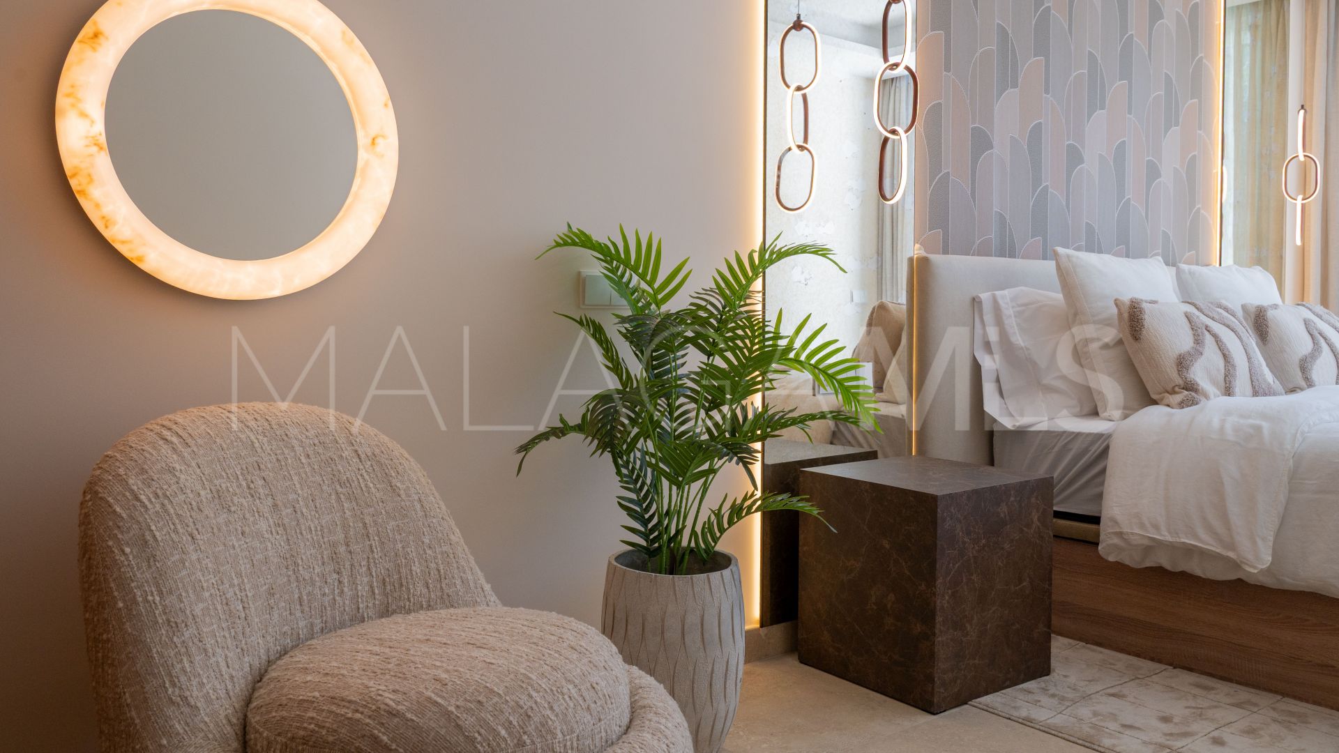 Appartement rez de chaussée for sale in Nueva Andalucia