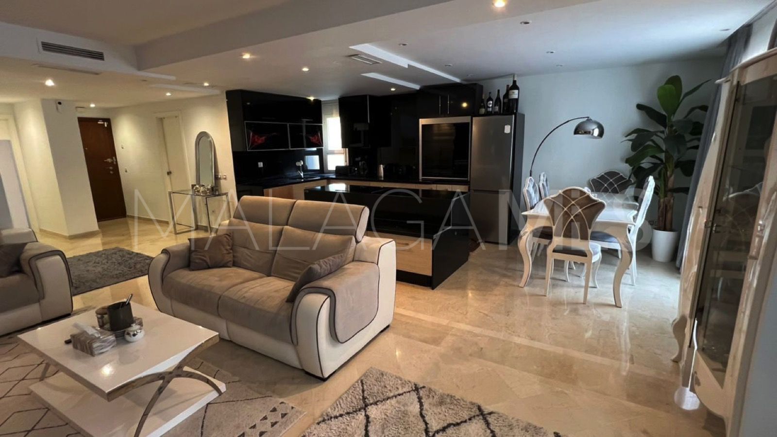 Appartement for sale in Aloha Royal
