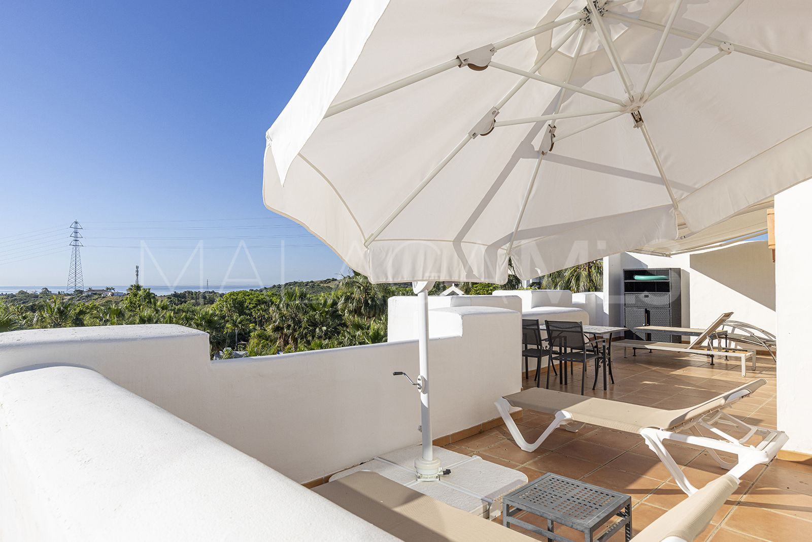 2 bedrooms penthouse for sale in Alcazaba Lagoon