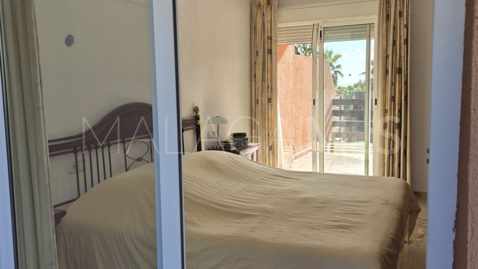 Zweistöckiges penthouse for sale in Bahia de Casares