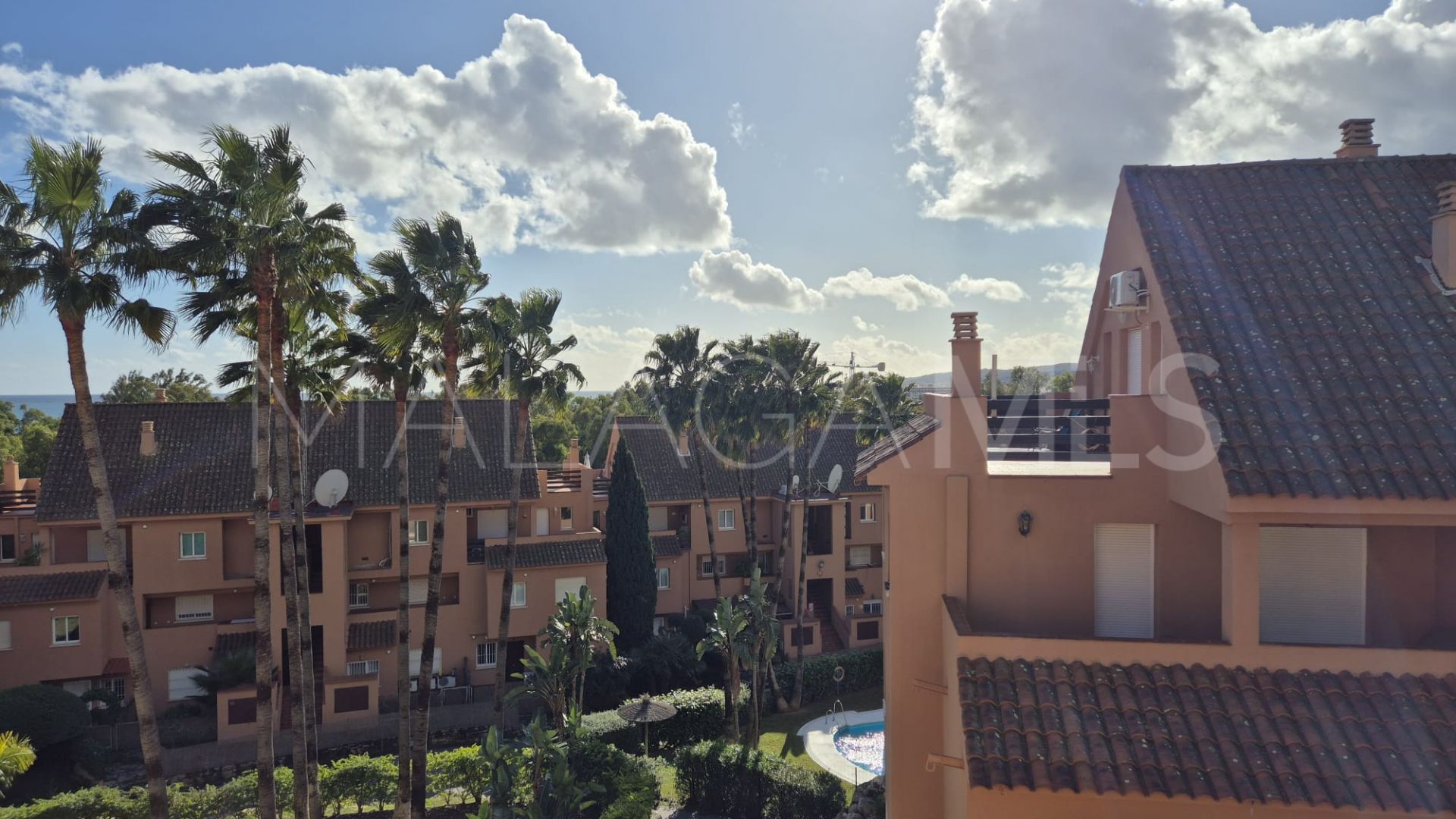 Zweistöckiges penthouse for sale in Bahia de Casares