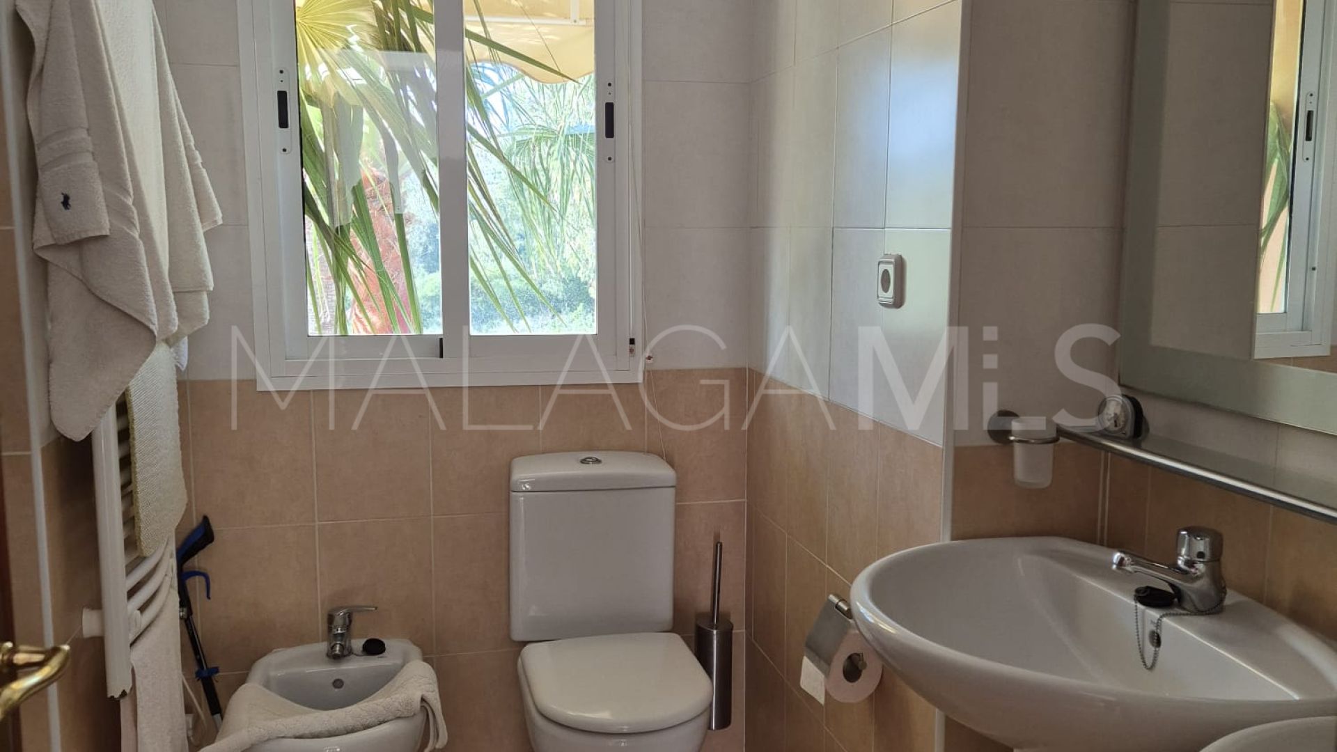 Zweistöckiges penthouse for sale in Bahia de Casares