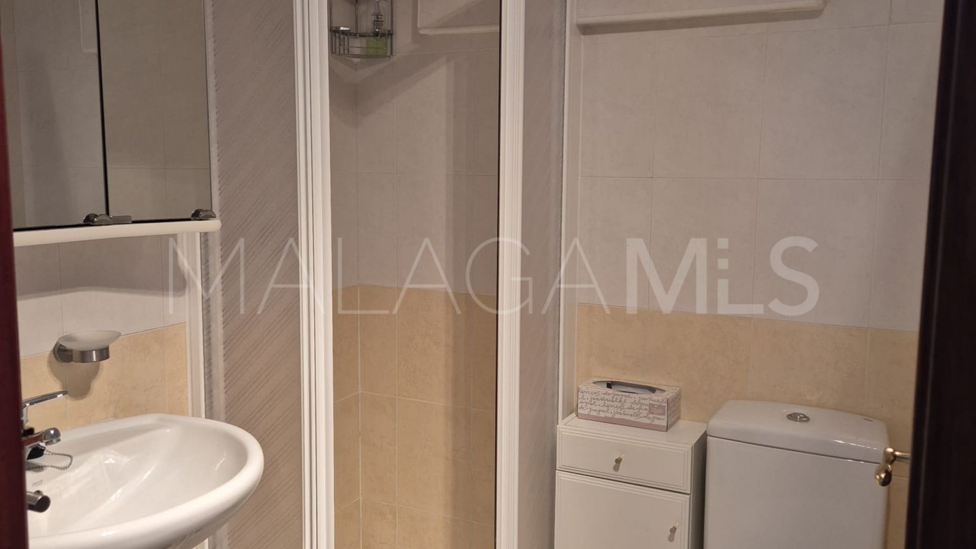 Zweistöckiges penthouse for sale in Bahia de Casares