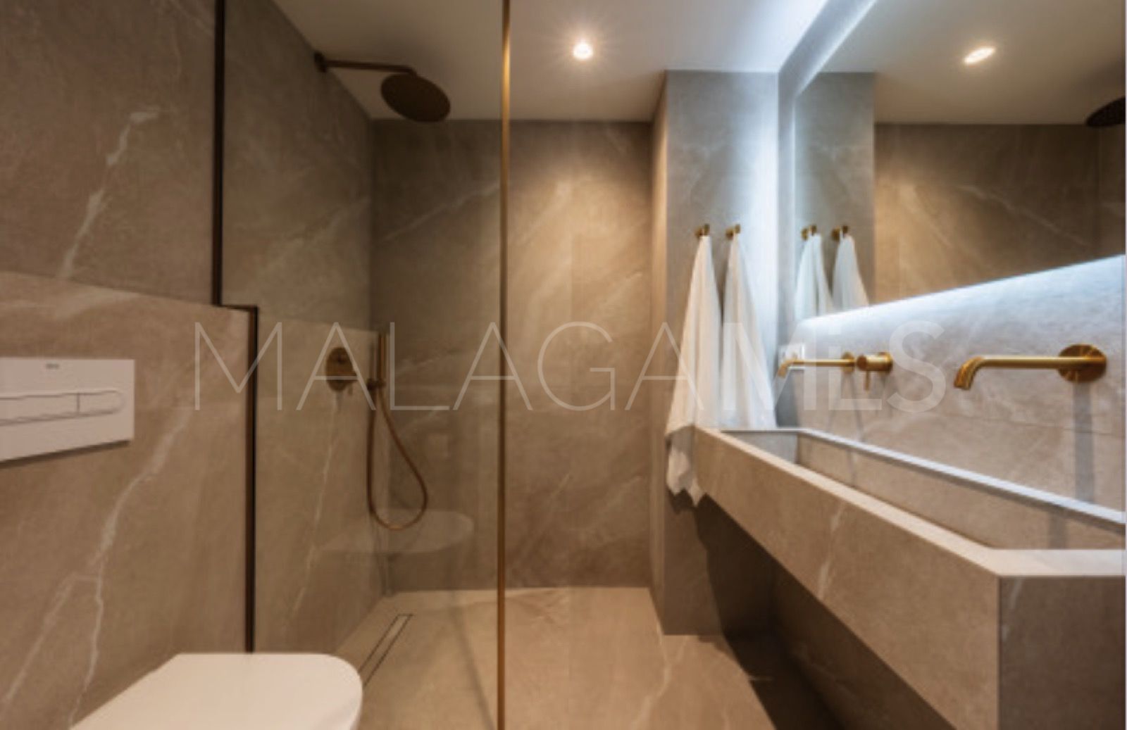4 bedrooms La Rinconada town house for sale