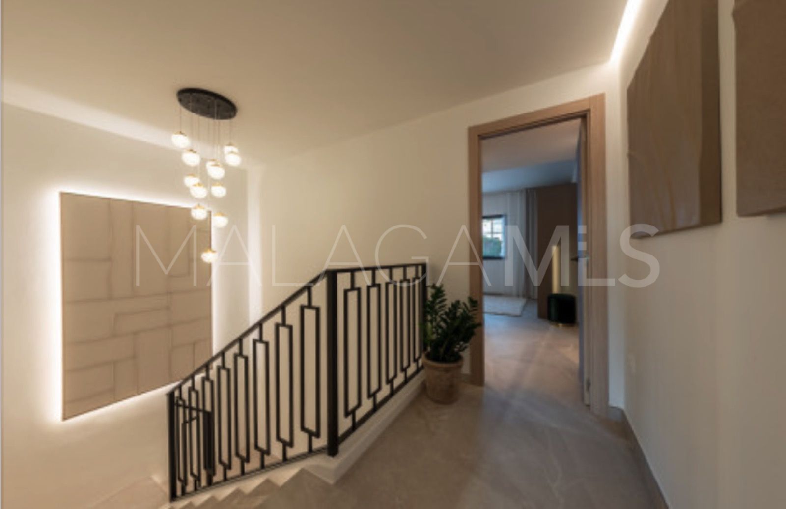 4 bedrooms La Rinconada town house for sale