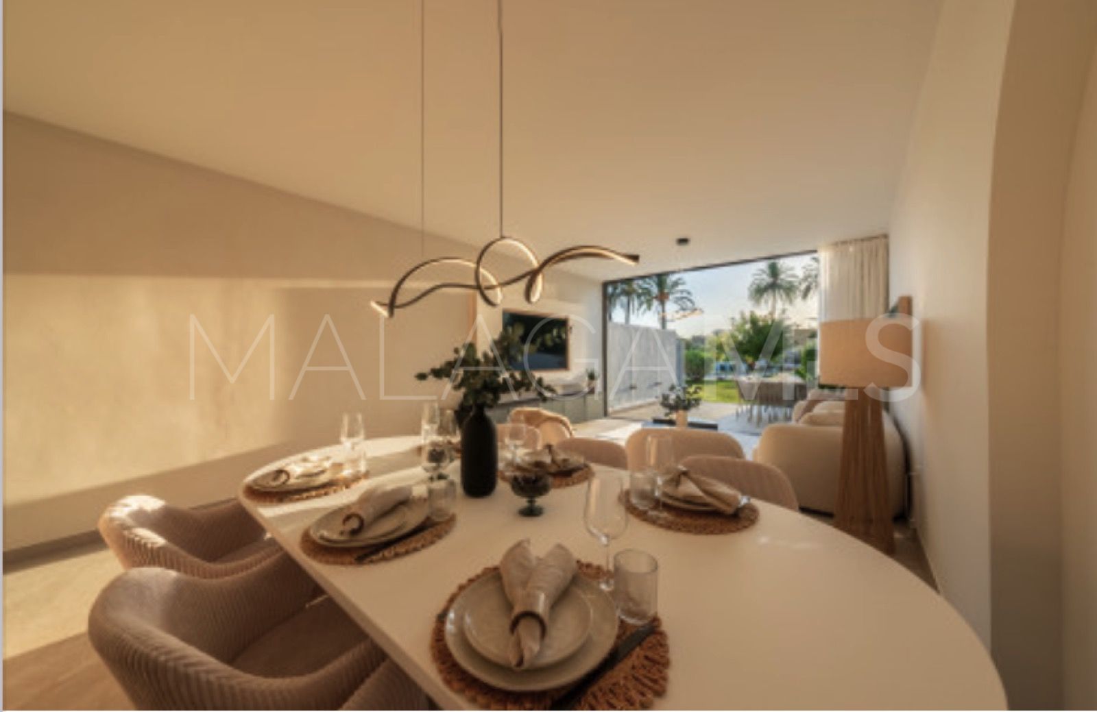 4 bedrooms La Rinconada town house for sale