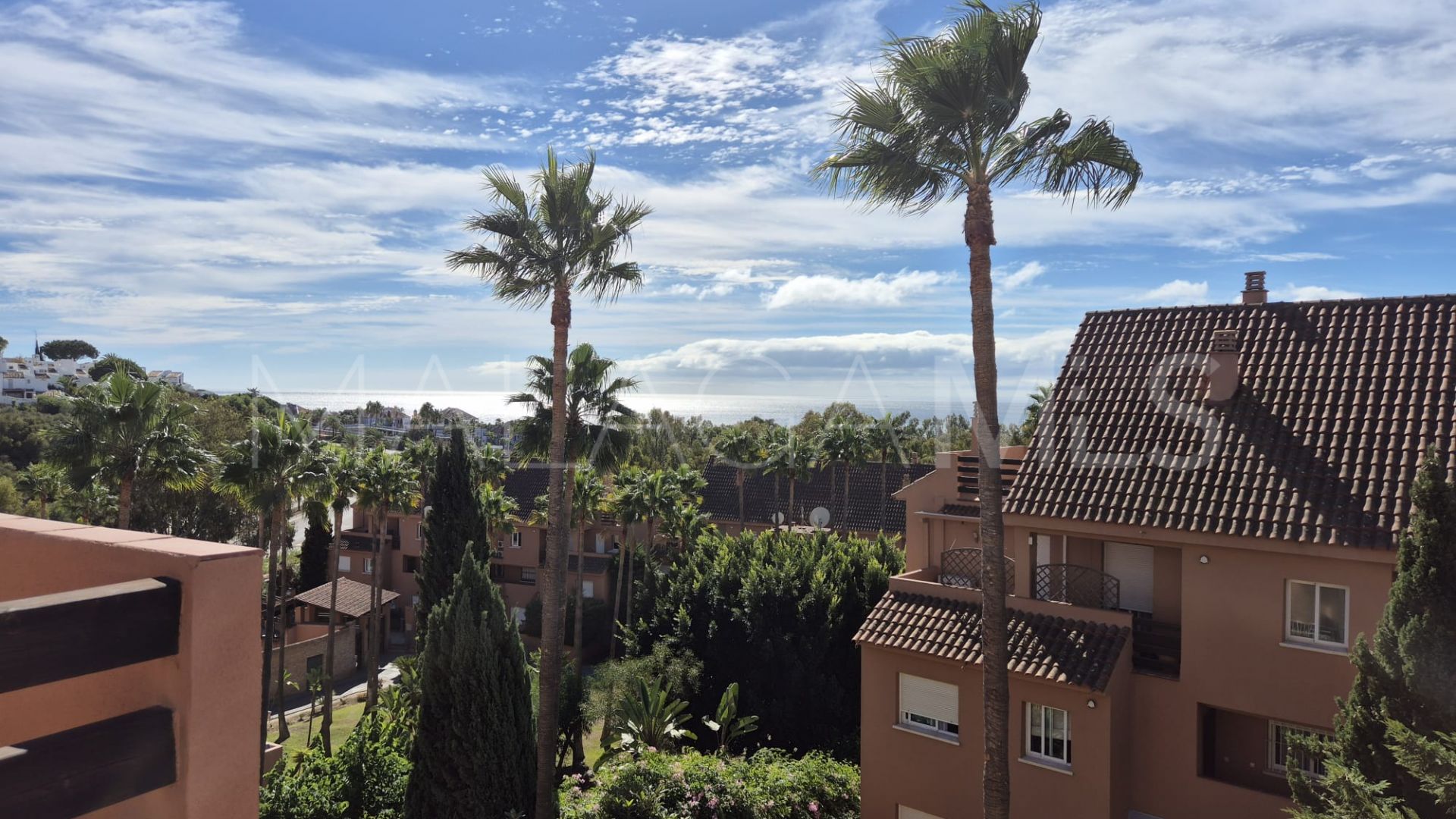 Zweistöckiges penthouse for sale in Bahia de Casares